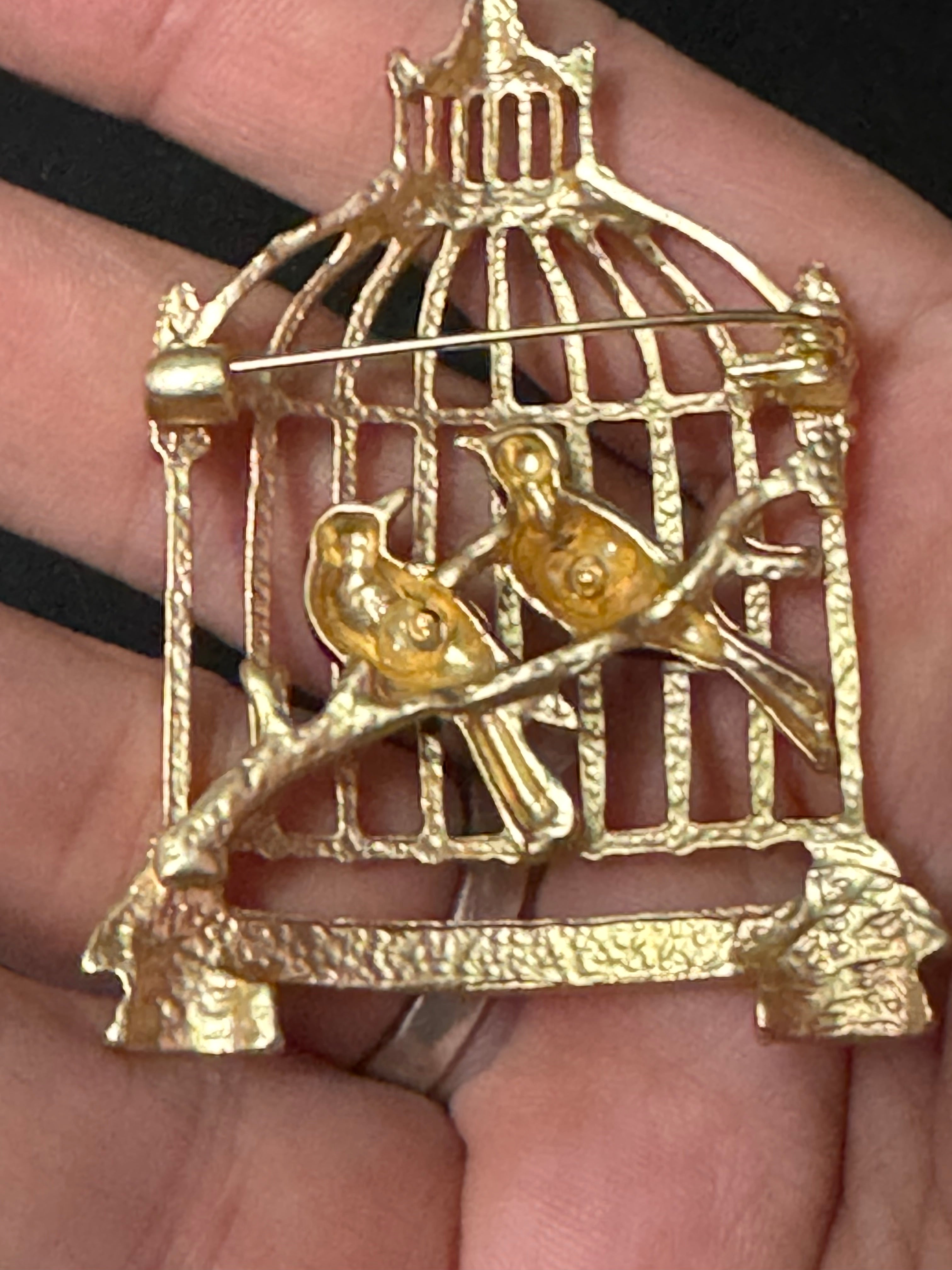 Novelty Green enamel birds in a cage gold tone large brooch