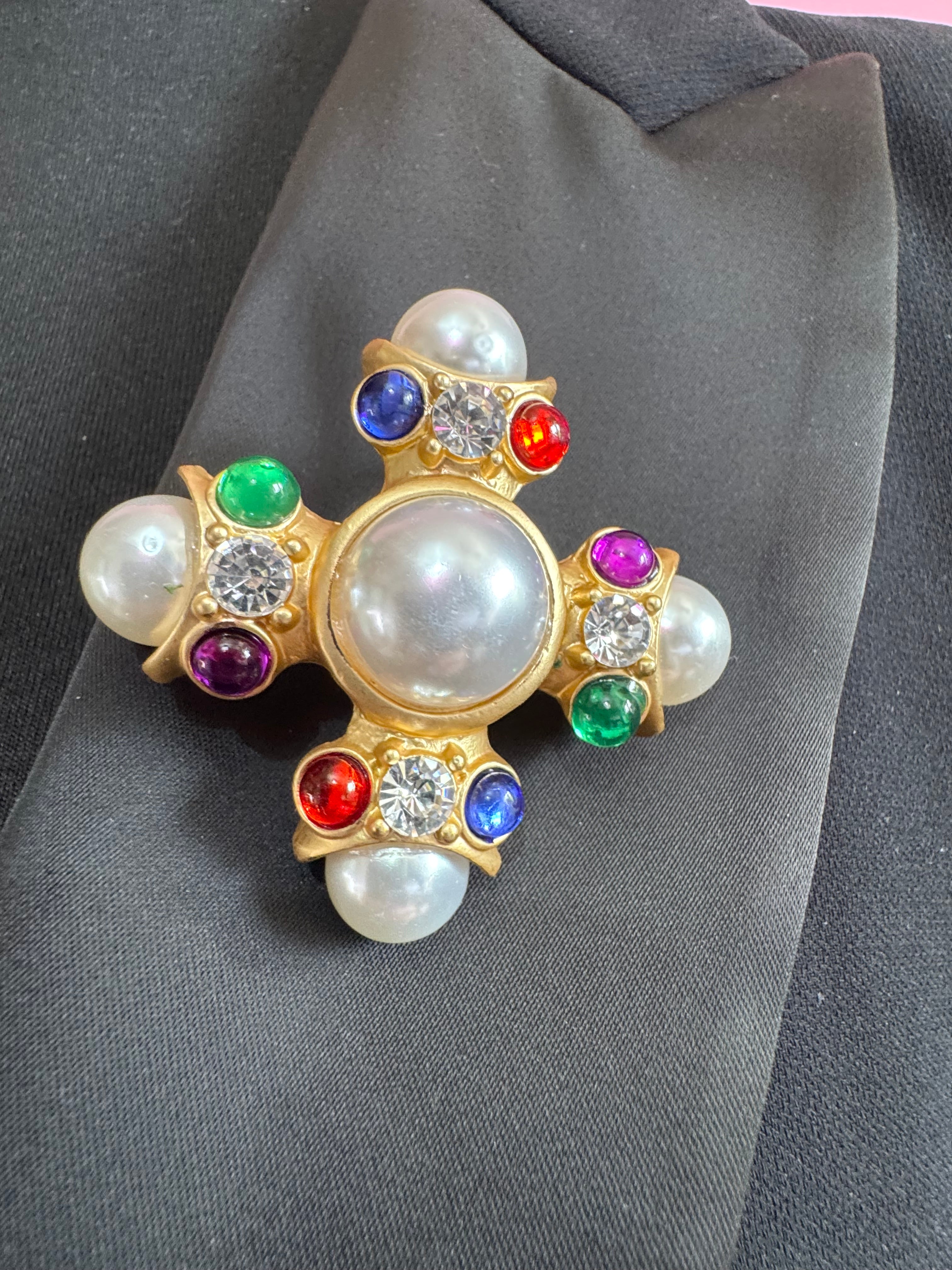 Large diamanté pearl Maltese cross brooch and pendant