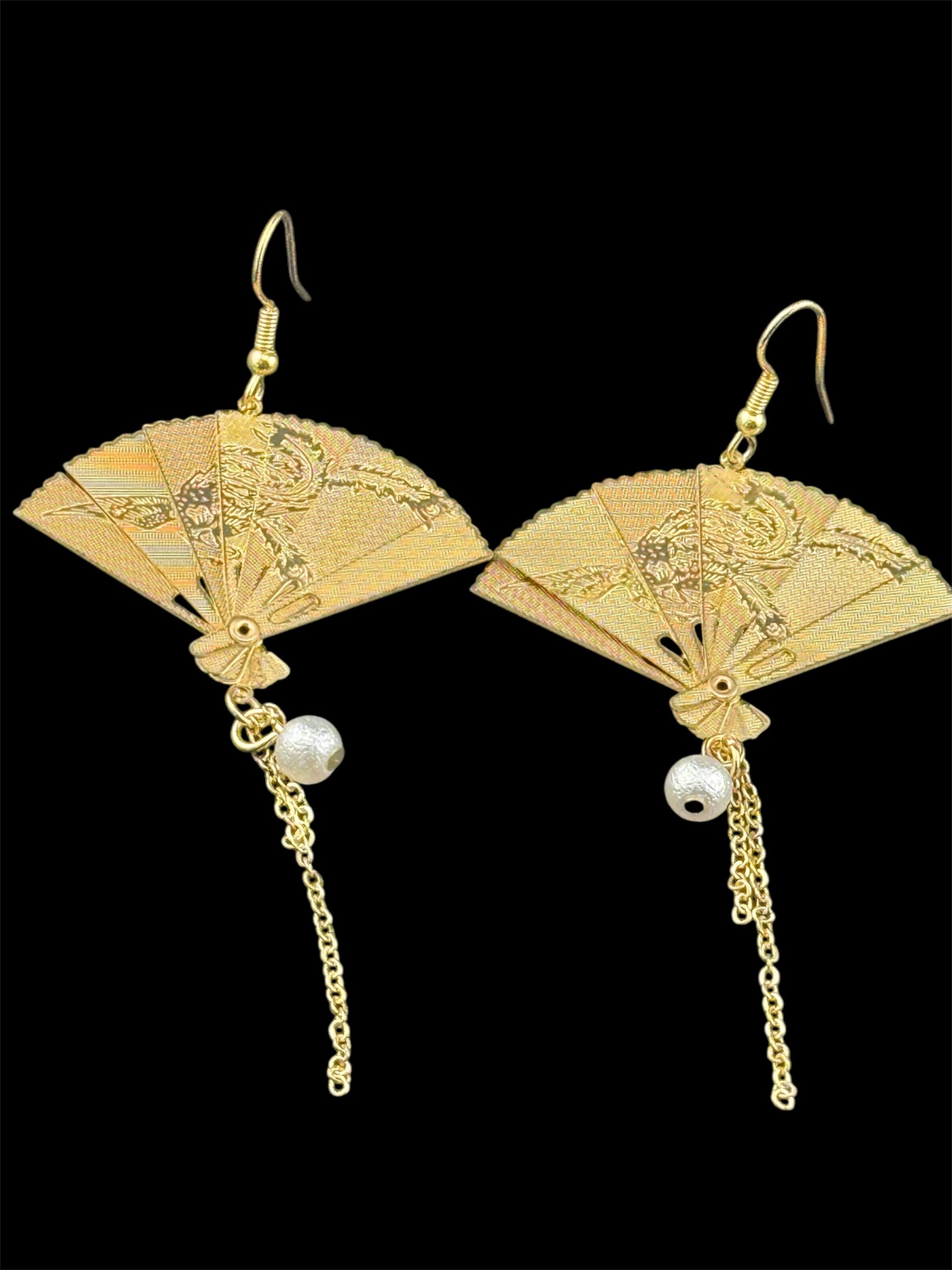 Chinese gold plated opening gold fan dangly earrings