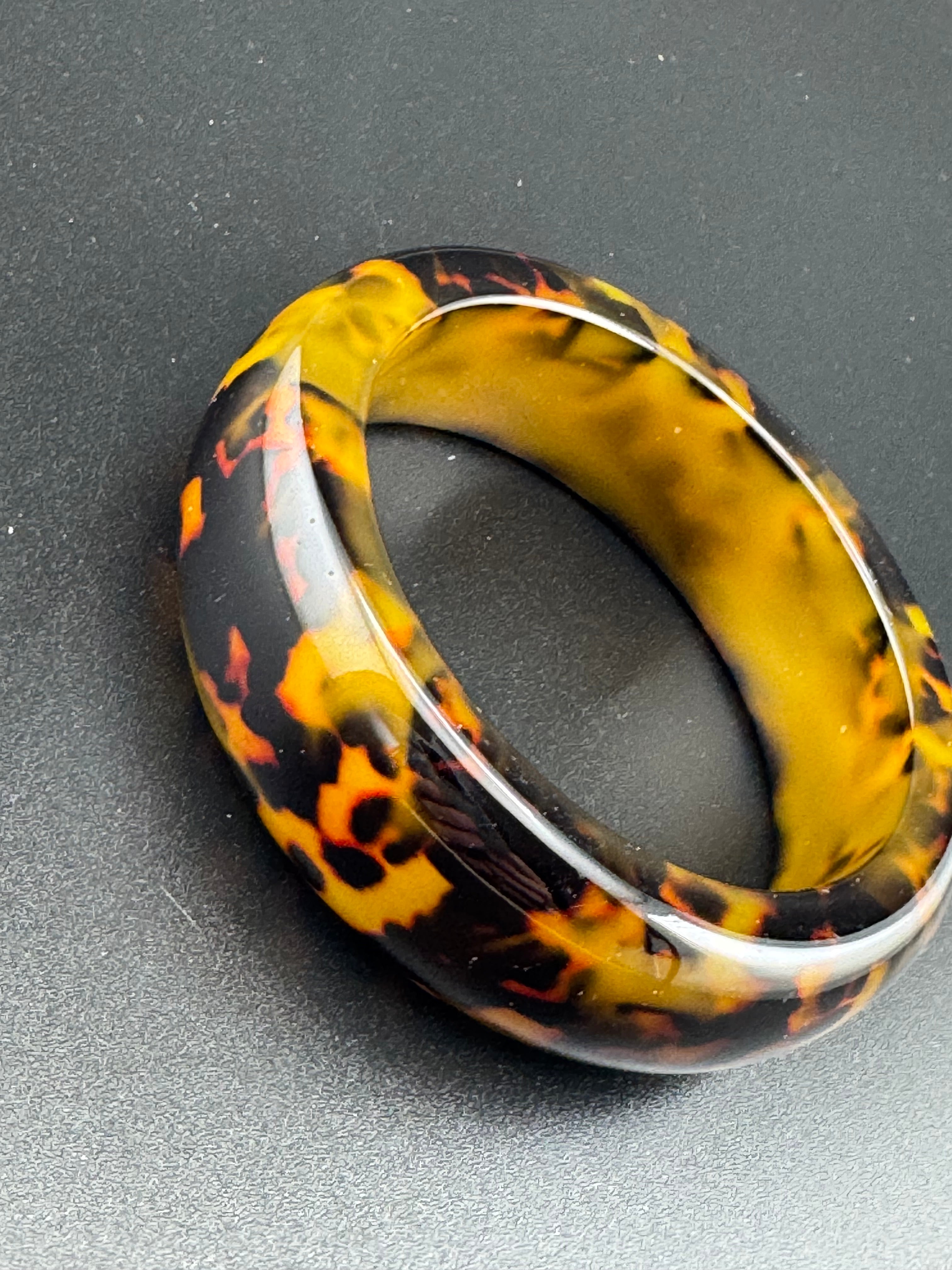 Wide acrylic brown faux tortoiseshell bangle bracelet, leopard print