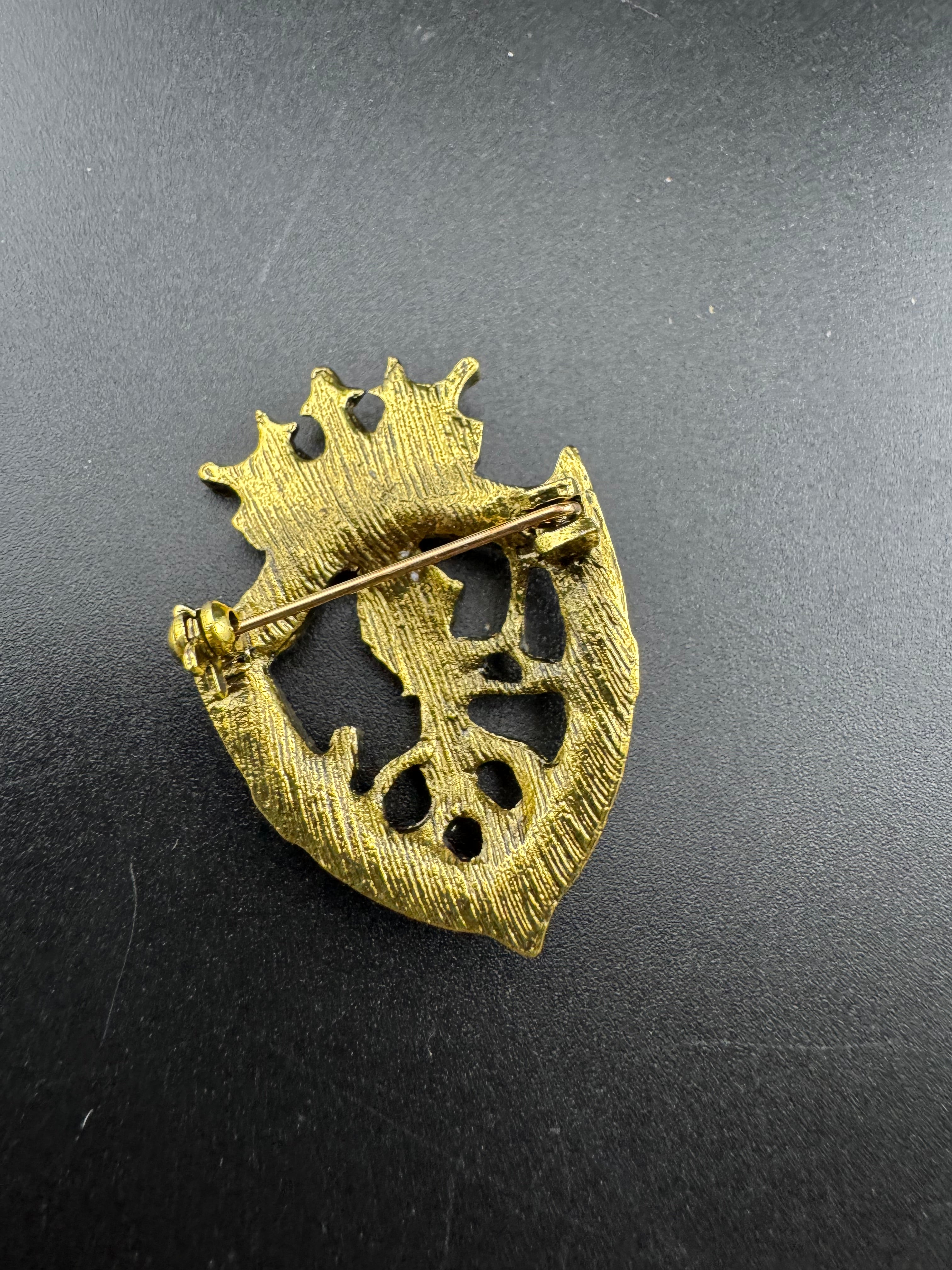 Crystal rampant lion shield brooch, antique gold tone