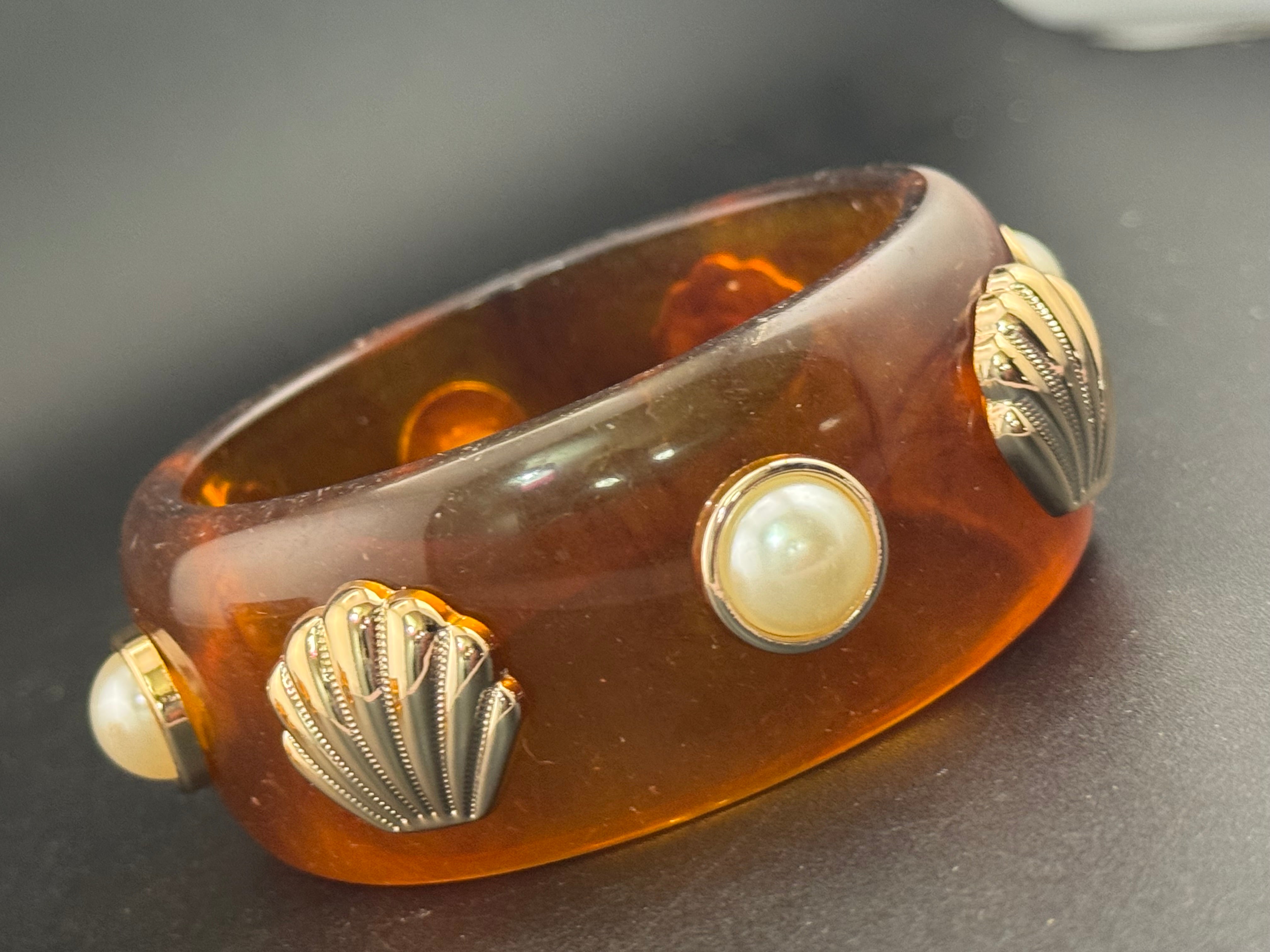 Nautical gold seashell faux tortoiseshell wide brown acrylic pearl plastic bangle bracelet