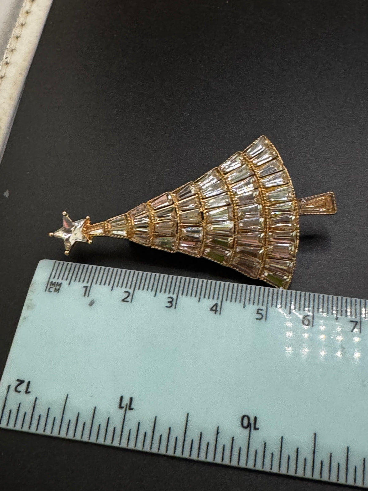 Rhinestone Christmas tree brooch, gold tone , festive jewellery
