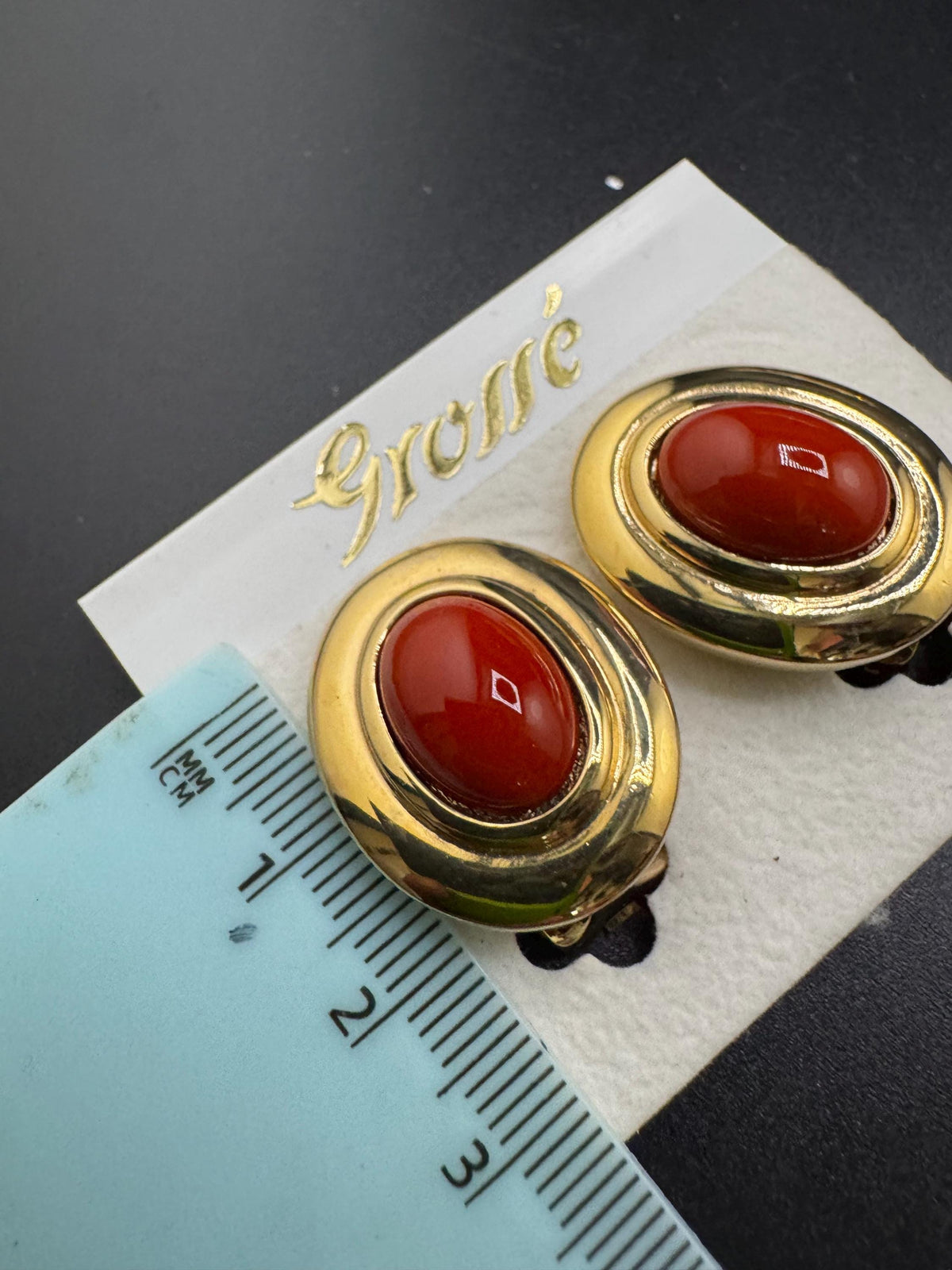 Vintage Clip On Earrings, Grosse Terracotta Cabochon, Gold Plated