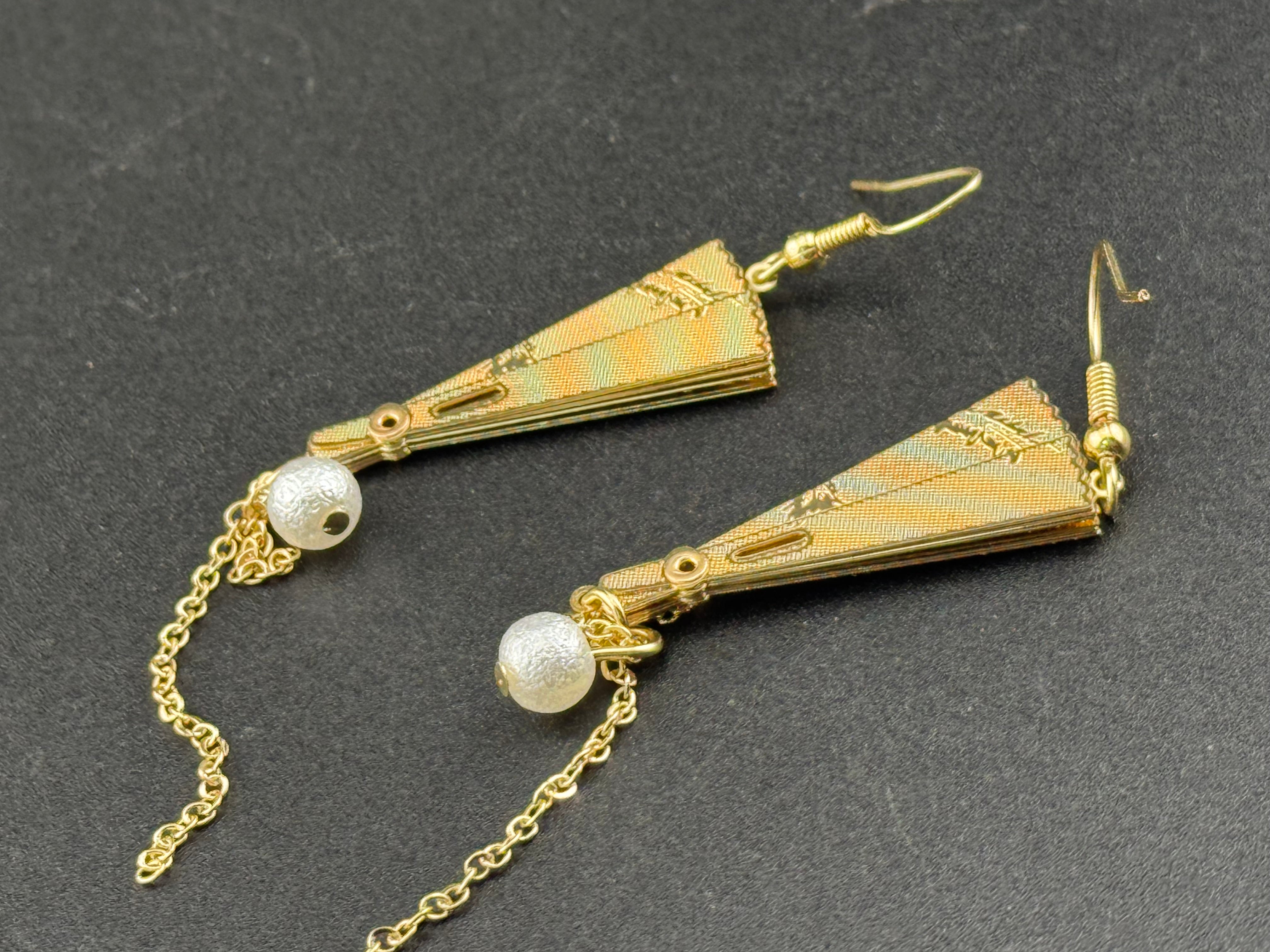 Chinese gold plated opening gold fan dangly earrings