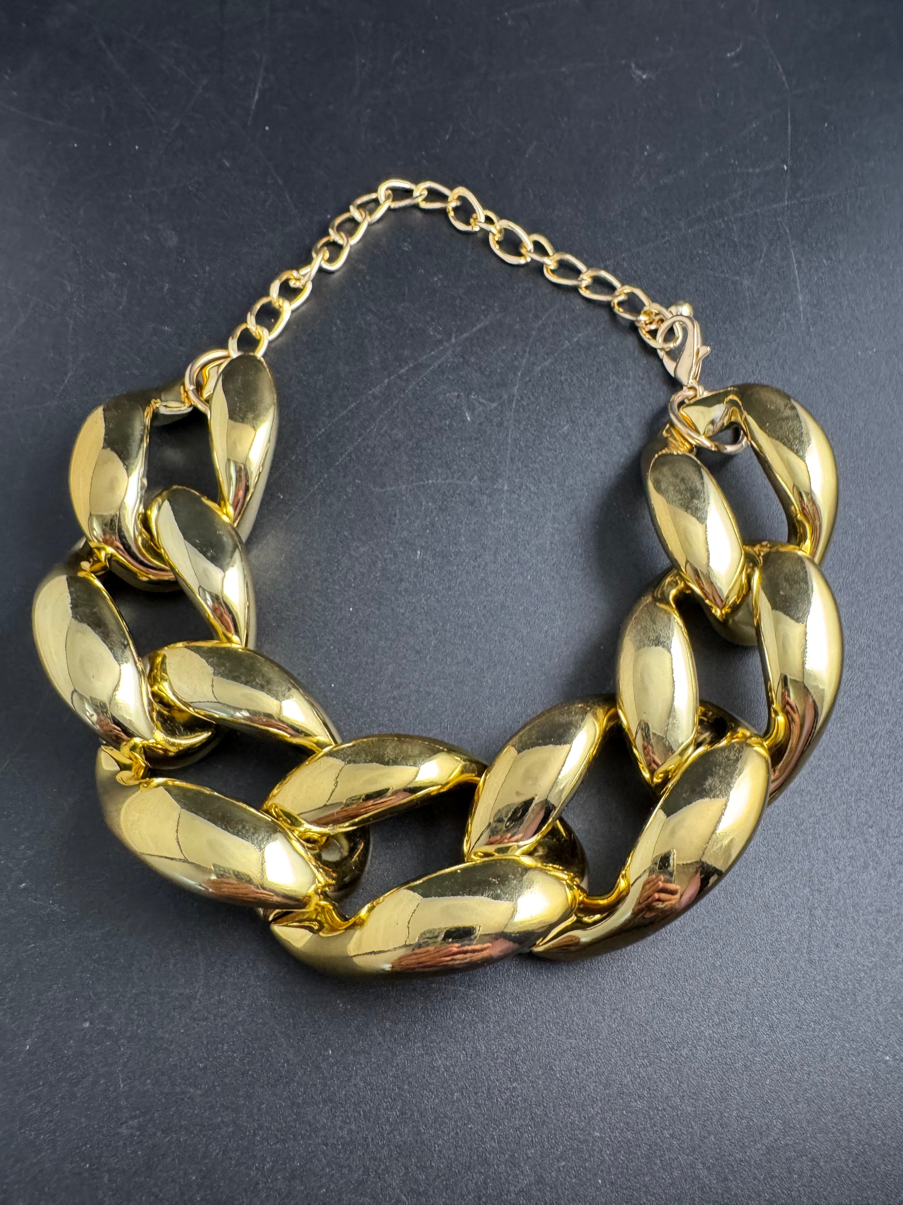 Chunky gold acrylic curb link choker necklace, oversized statement jewellery