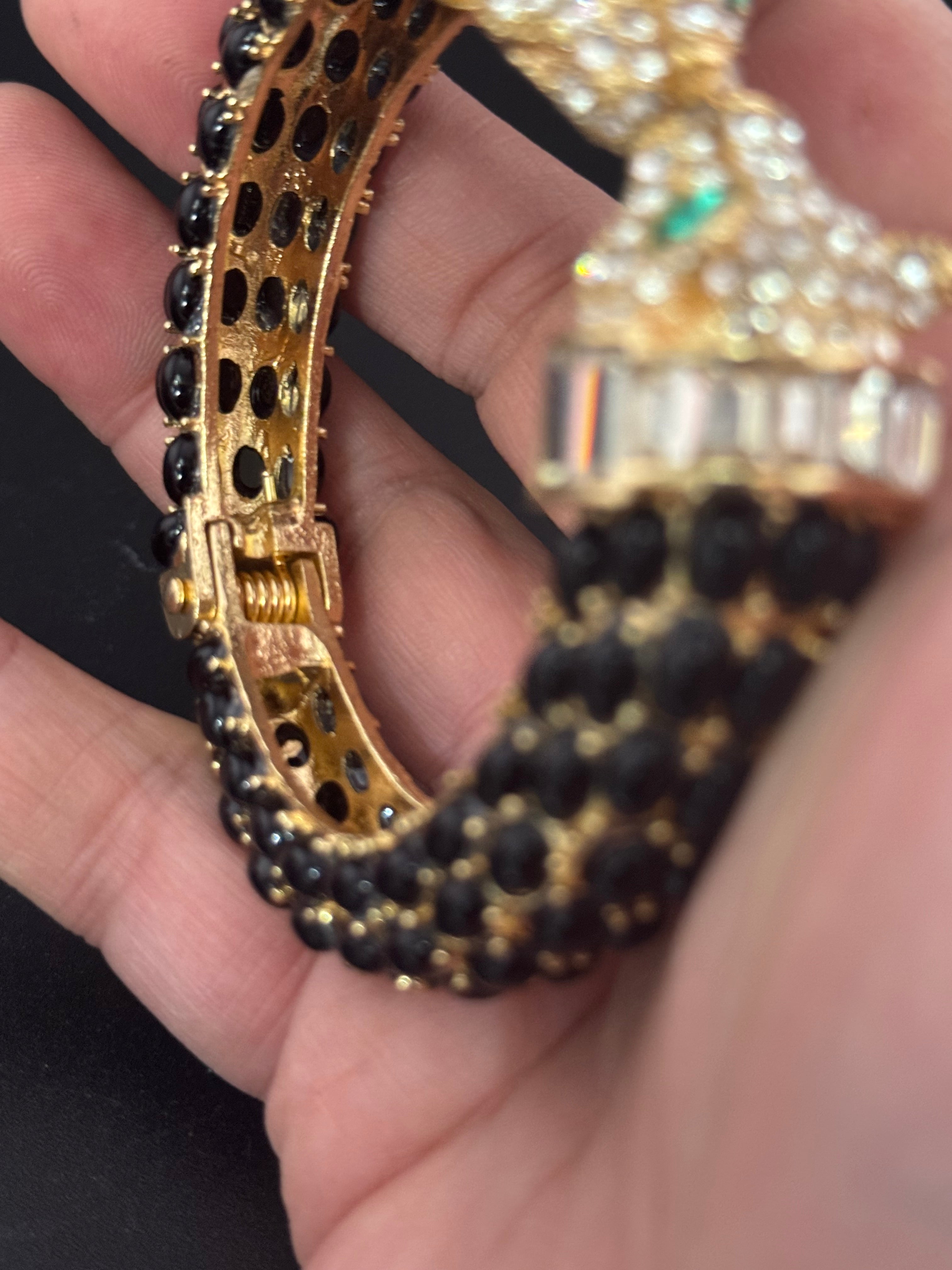 Classic black and gold Crystal Leopard clamper Bangle Animal Bracelets