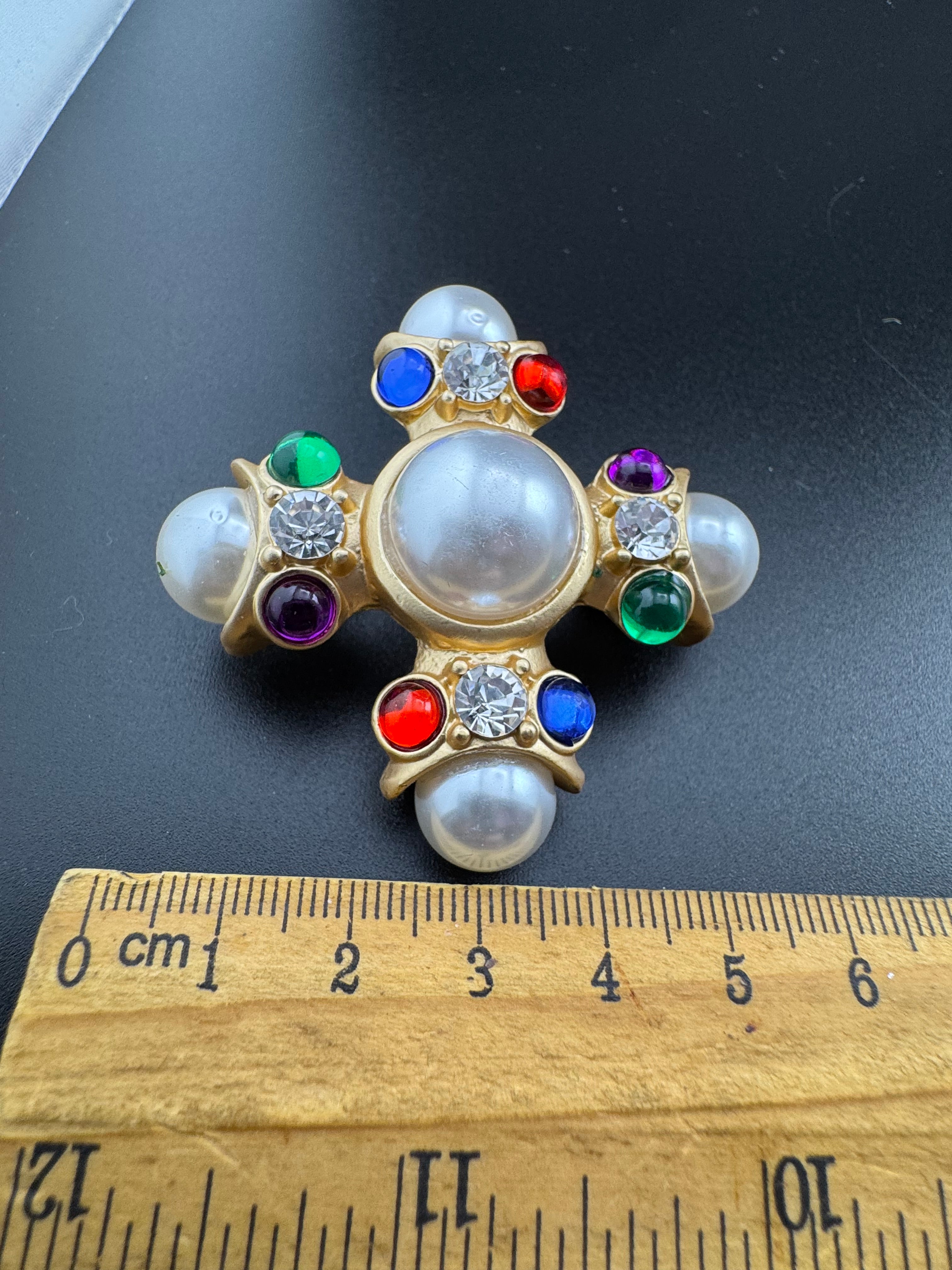 Large diamanté pearl Maltese cross brooch and pendant