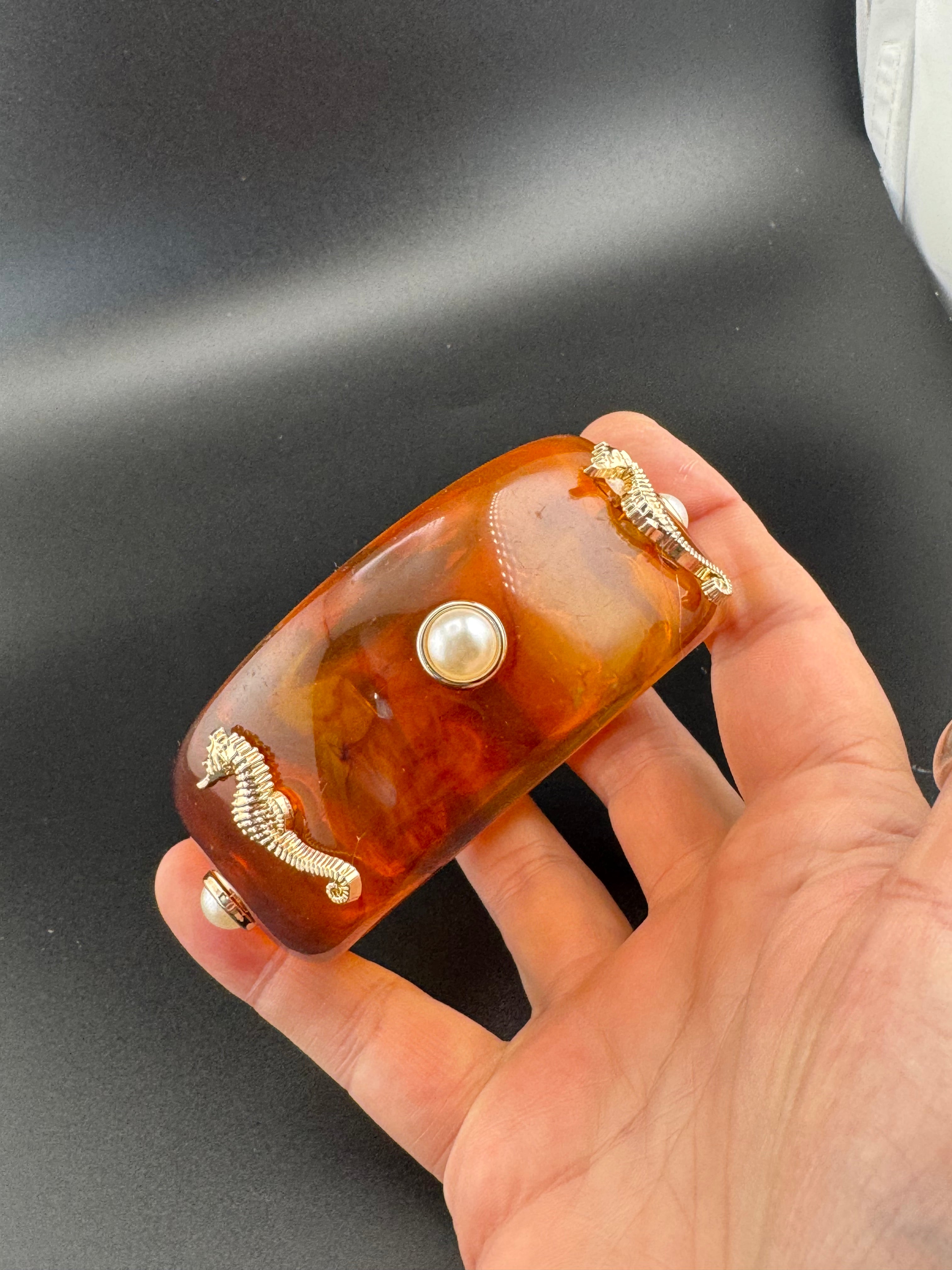 Nautical gold seahorse faux tortoiseshell wide brown acrylic pearl plastic bangle bracelet