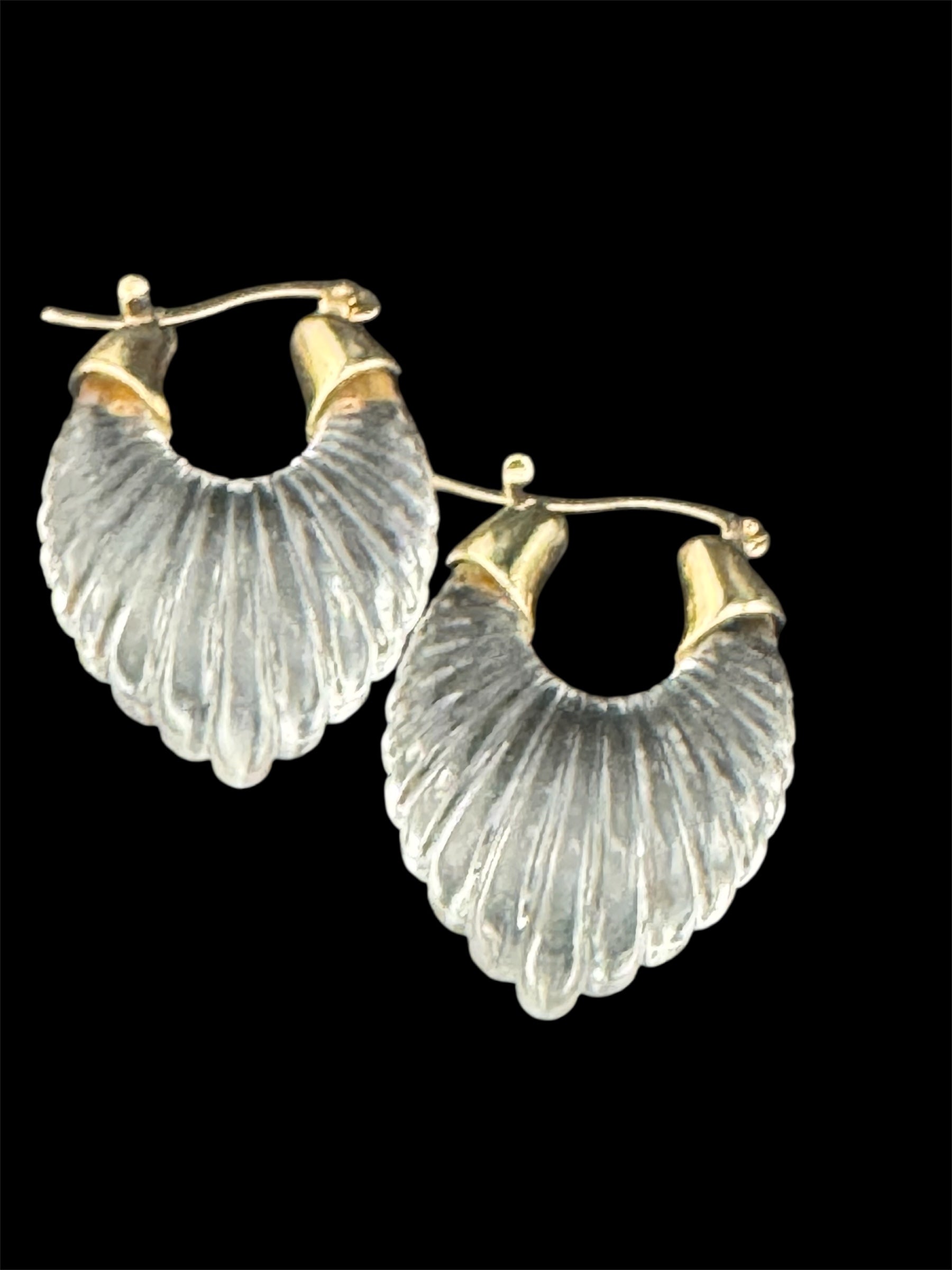 clear acrylic gold tone pierced drop earrings