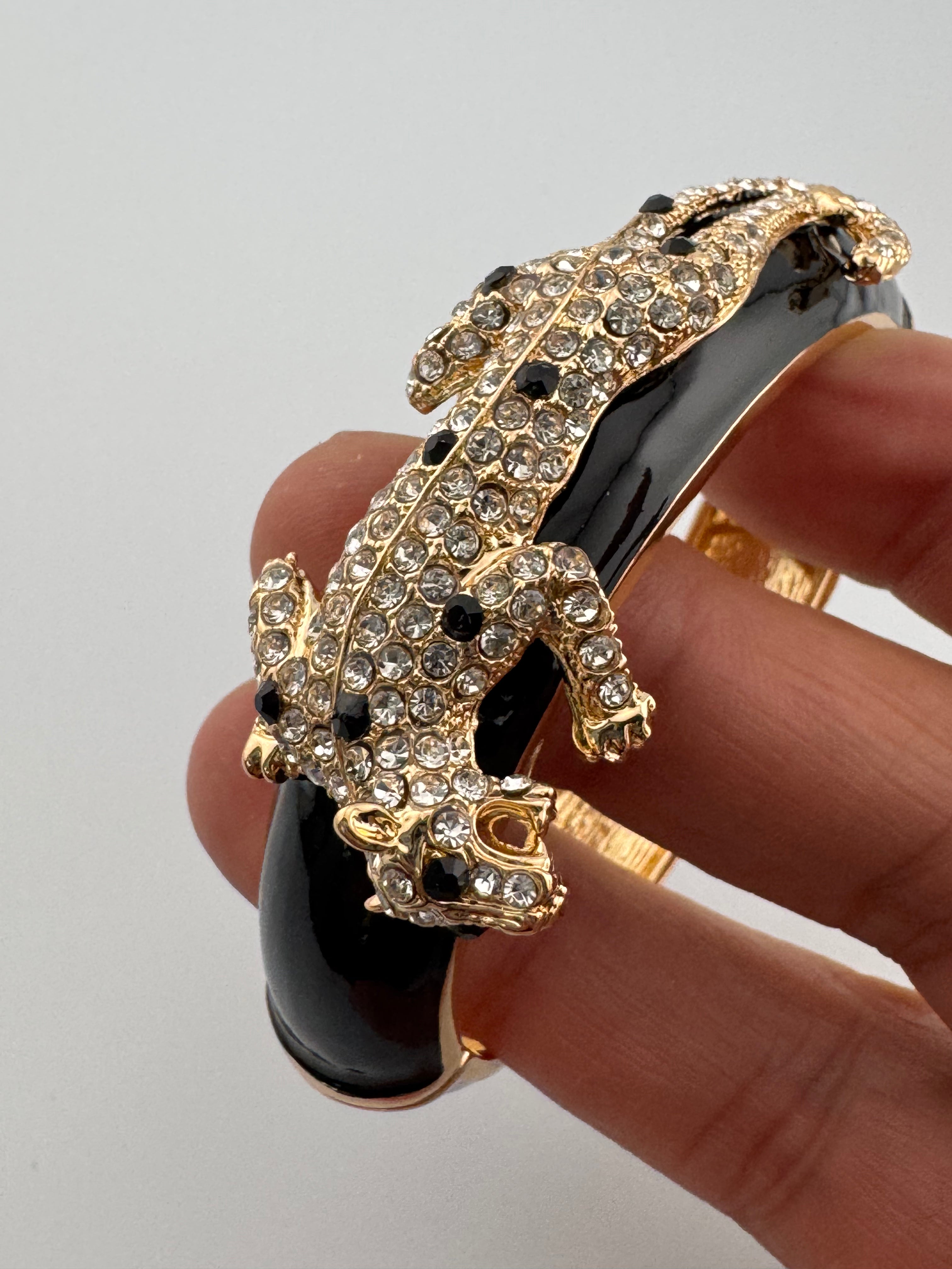 Classic black and clear Crystal black enamel Leopard clamper Bangle Animal big cat Bracelets