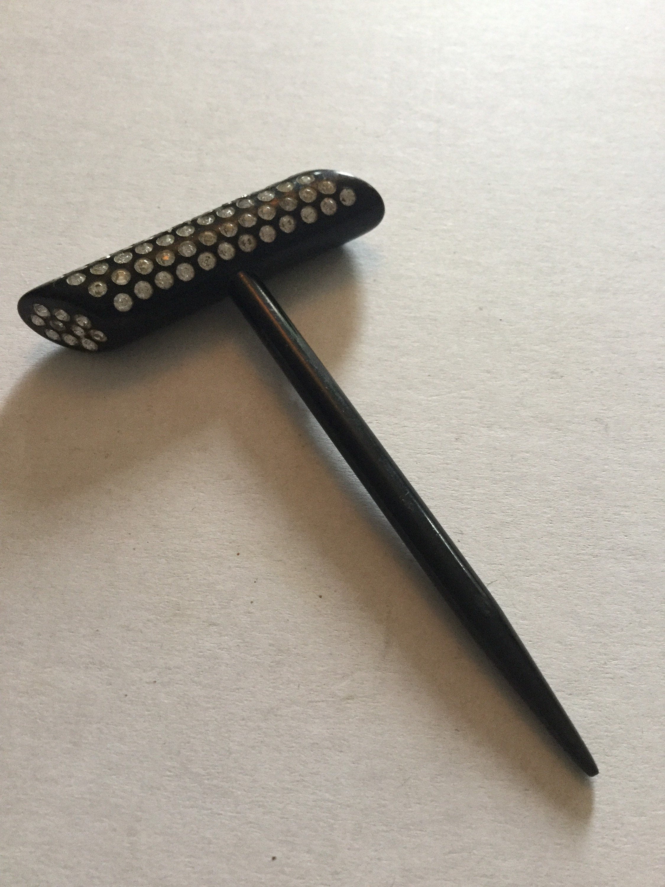True Art Deco hat flash pin diamante set black bakelite