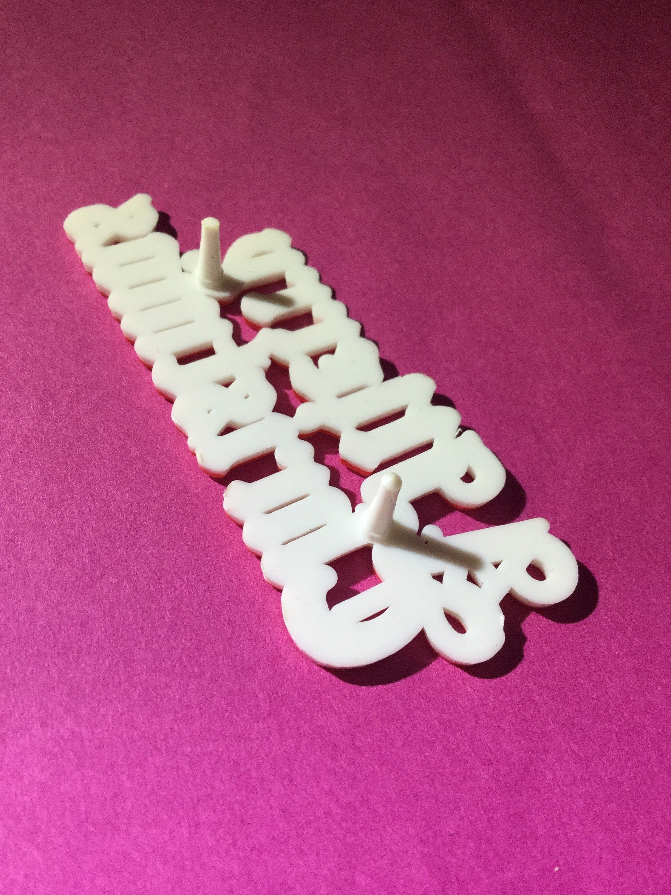 Vintage MERRY CHRISTMAS gold plastic cake topper