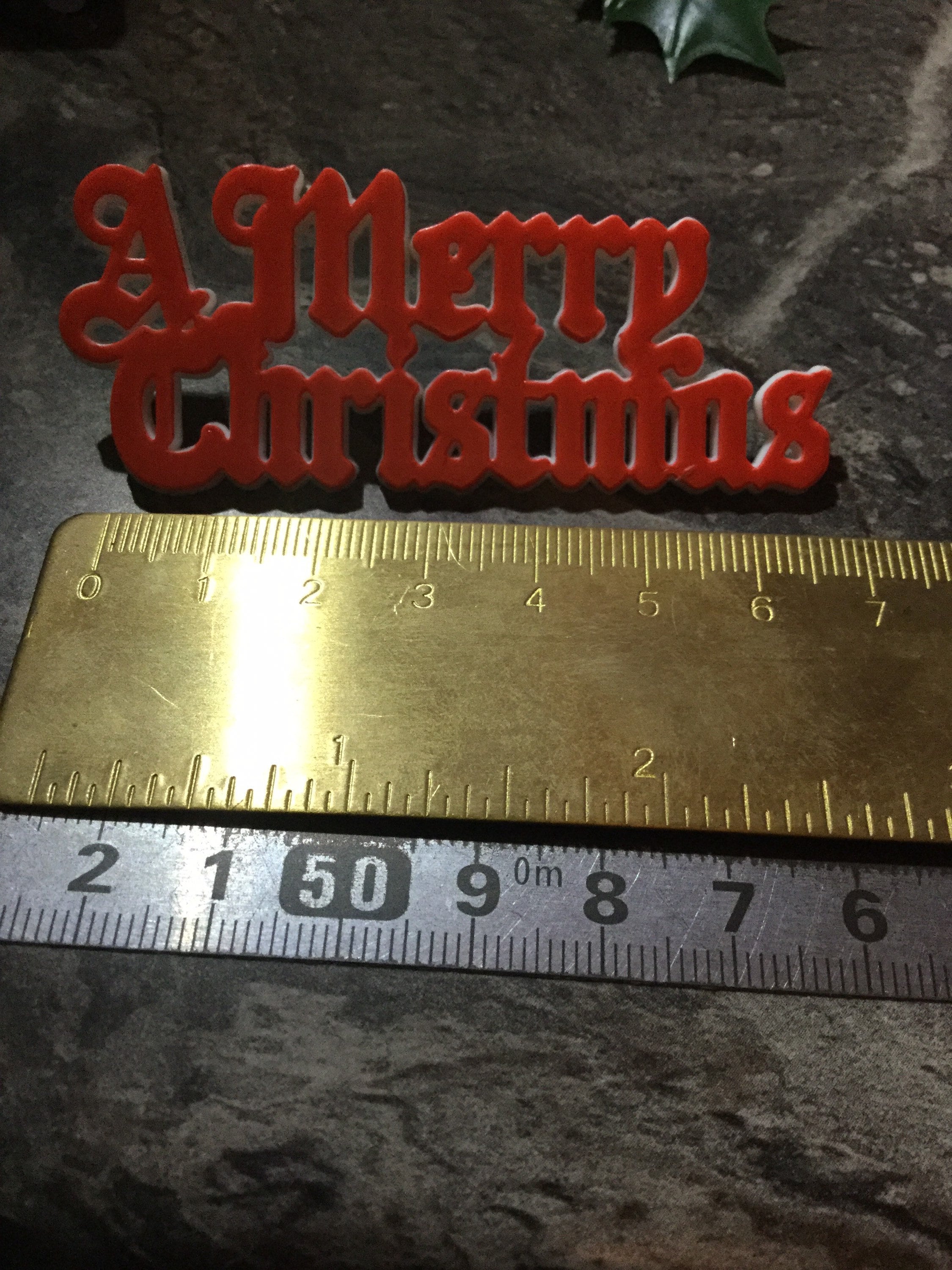 Vintage MERRY CHRISTMAS gold plastic cake topper
