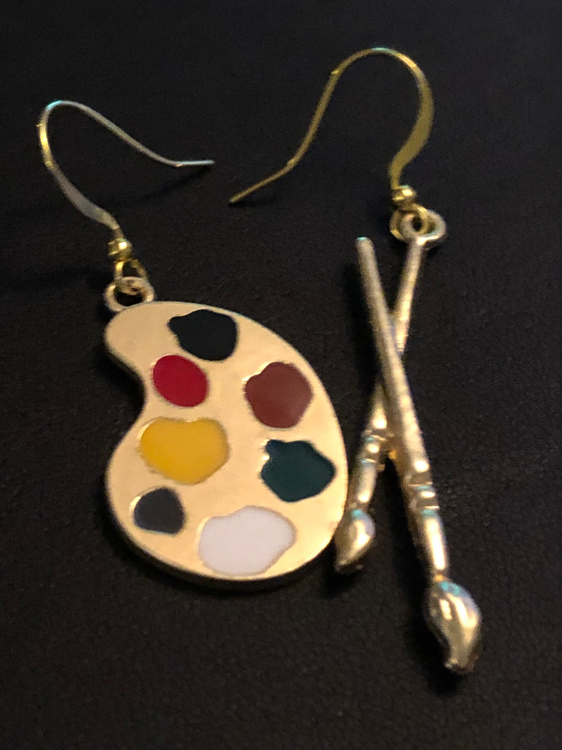 Novelty artists paint pallet pierced drop earrings gold tone