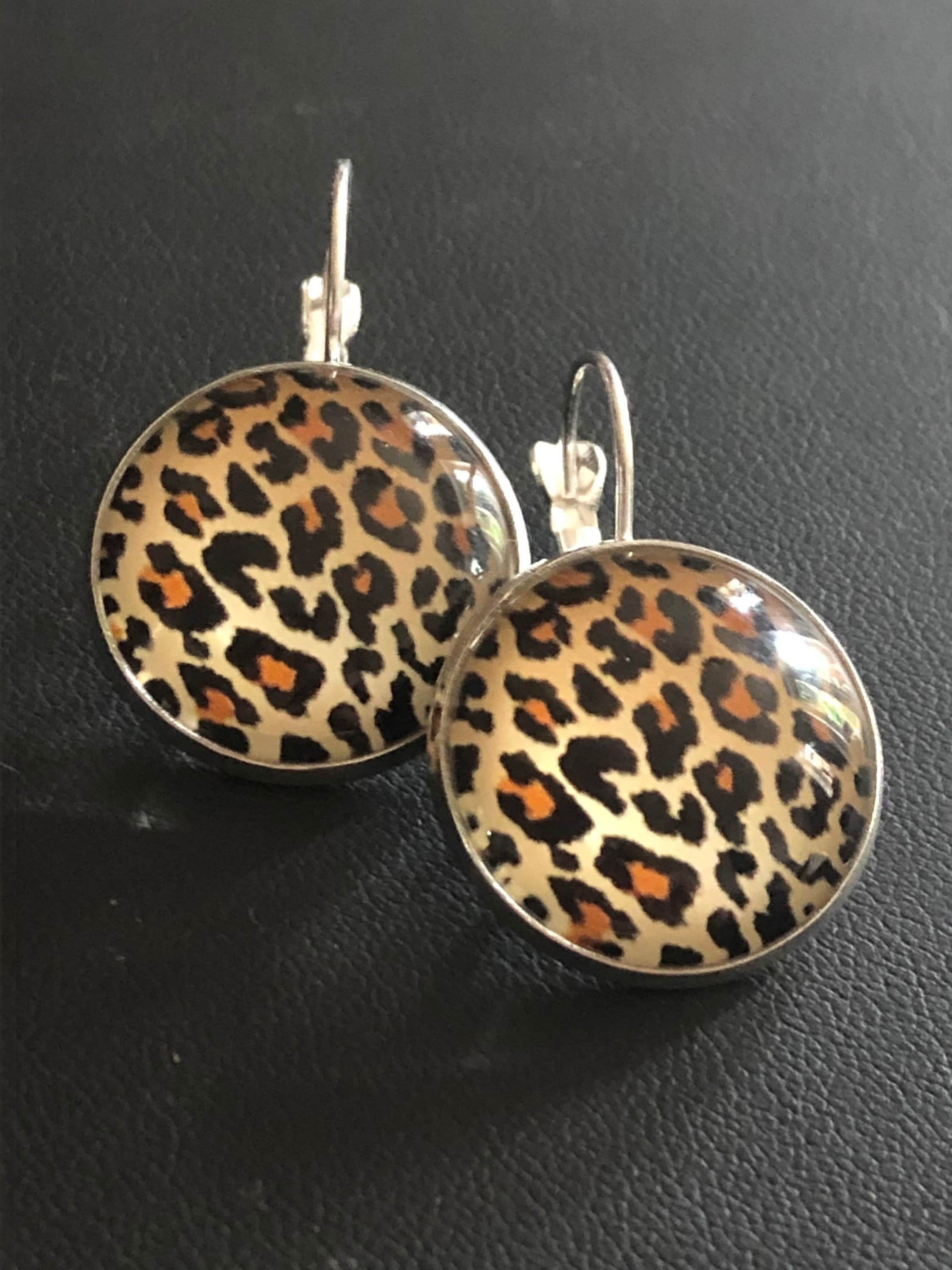 20mm Silver Brown glass animal Leopard print drop earrings