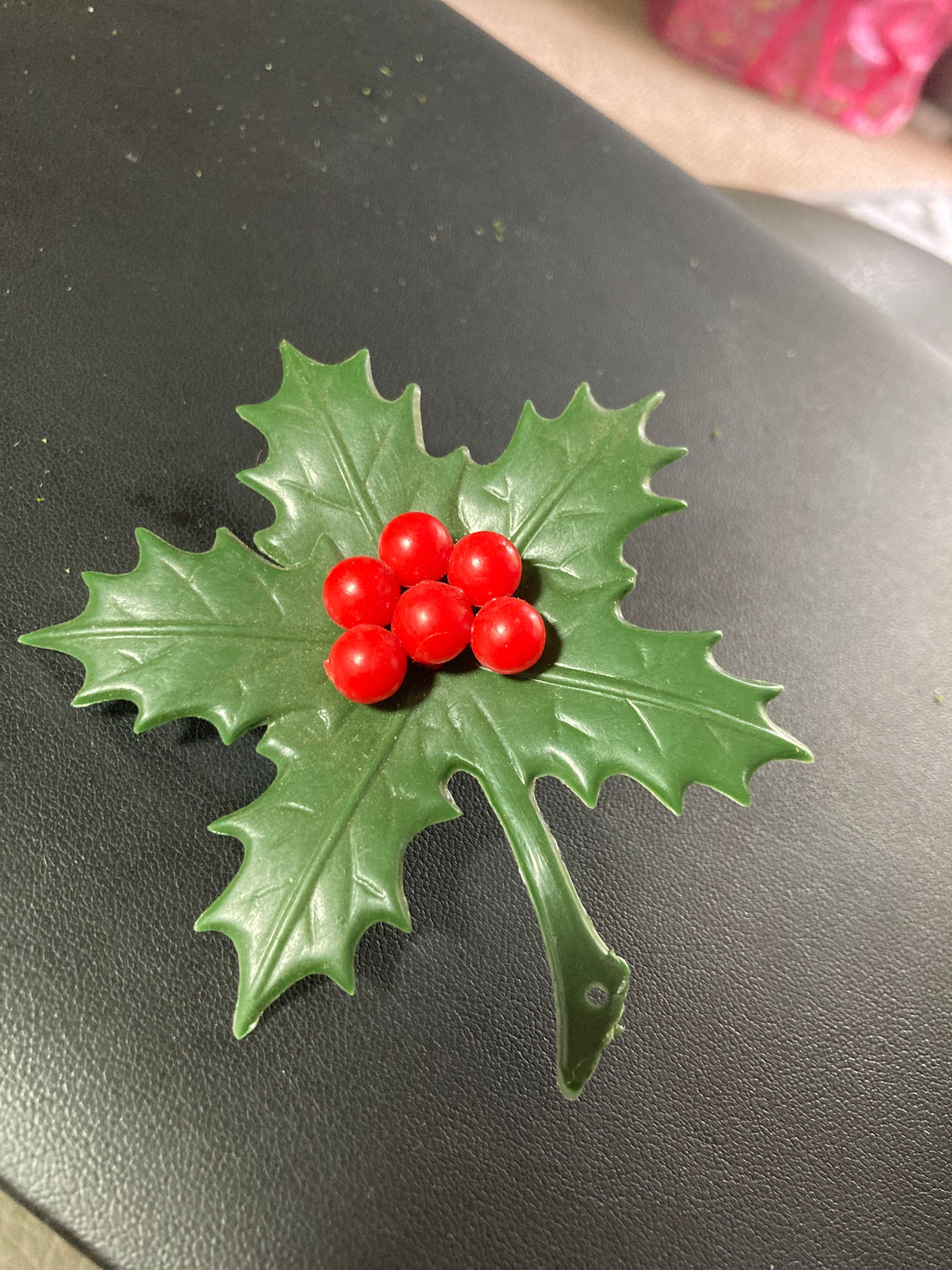 green large 8cm sprig of HOLLY LEAVES BERRIES plastic cake topper decoration