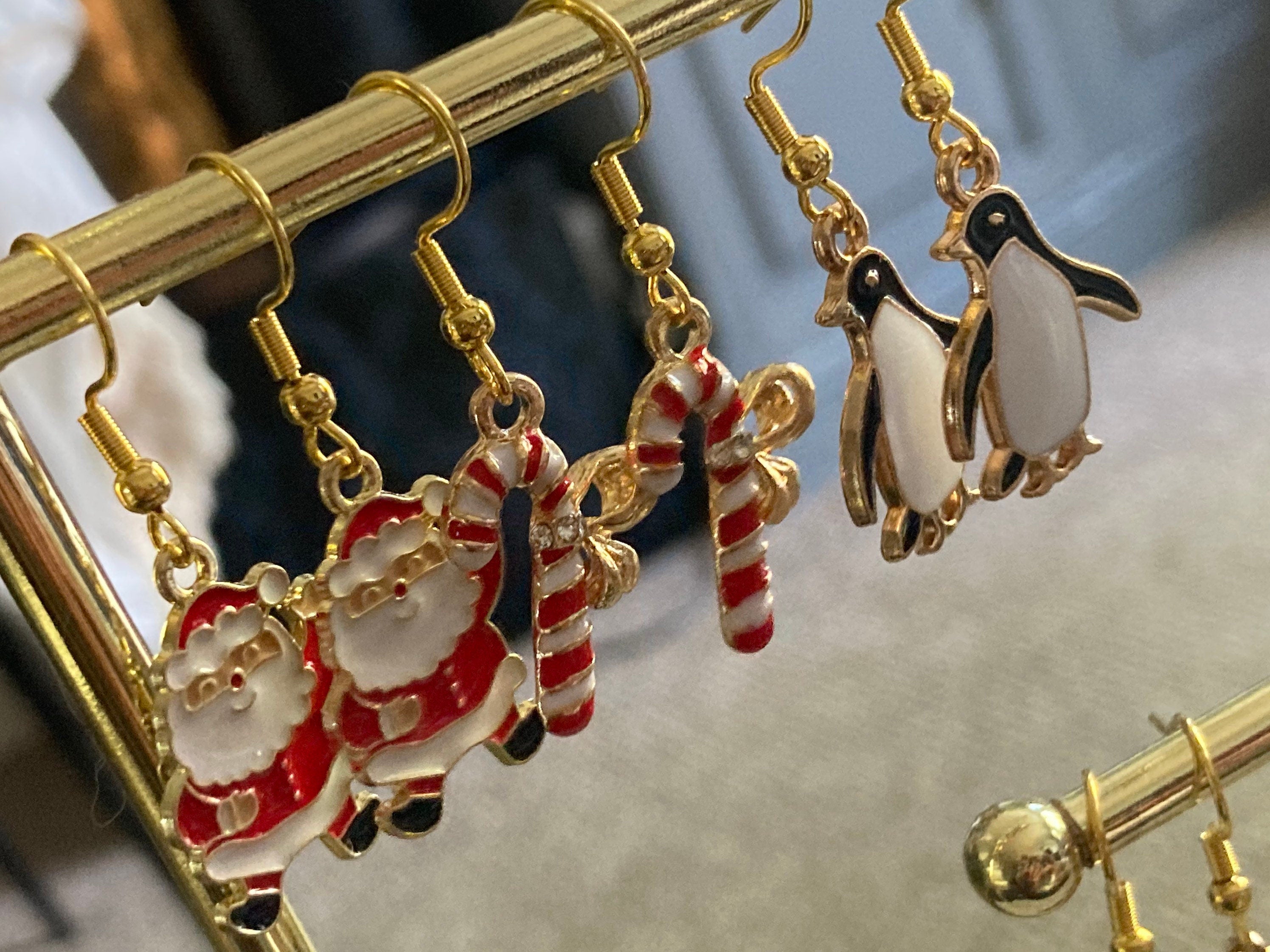 penguin drop earrings Gold tone black white enamel
