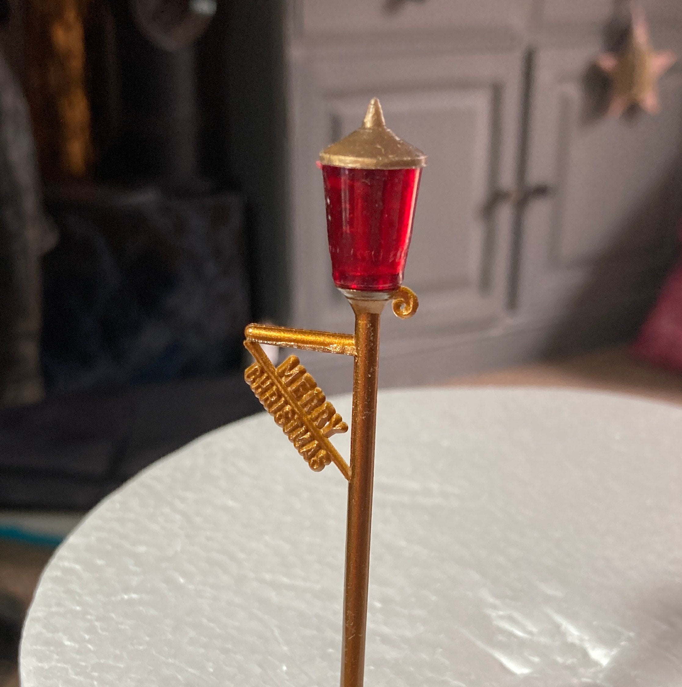 Xmas Cake Topper Vintage 1960s 1 x miniature Red lantern street light