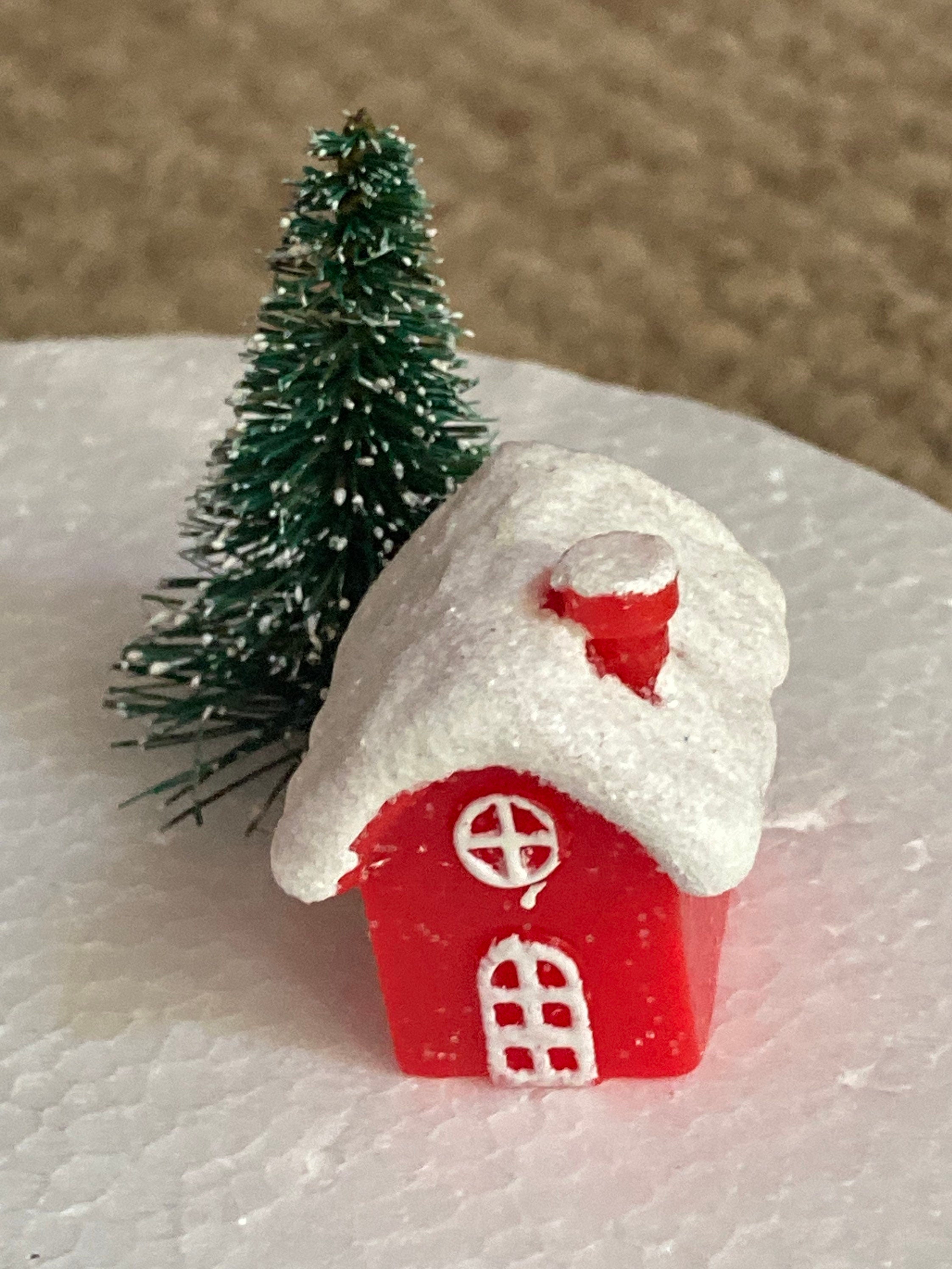 new 1 x miniature plastic red chalet house Christmas cake topper
