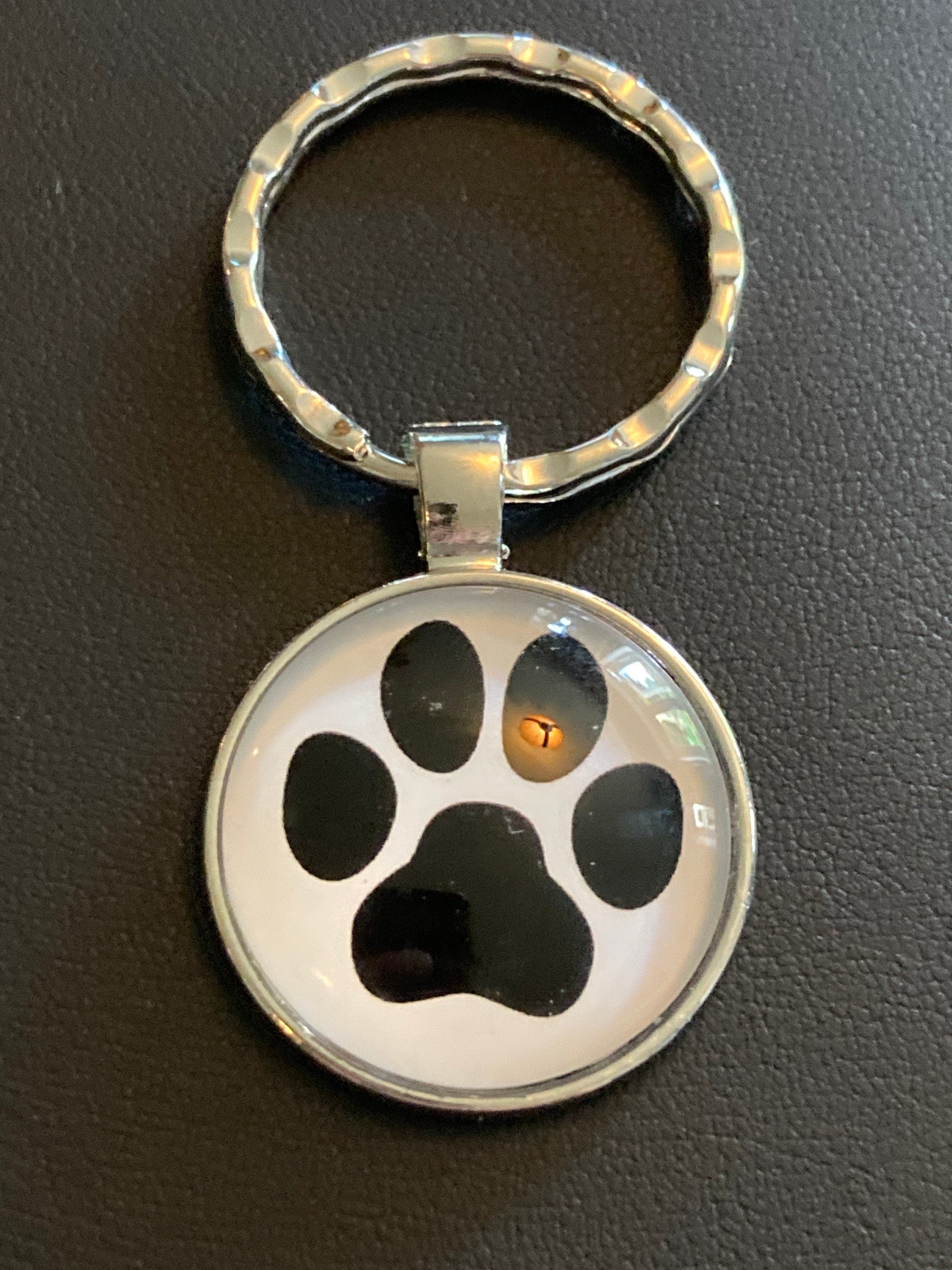 Cat dog paw print keyring with glass cabochon