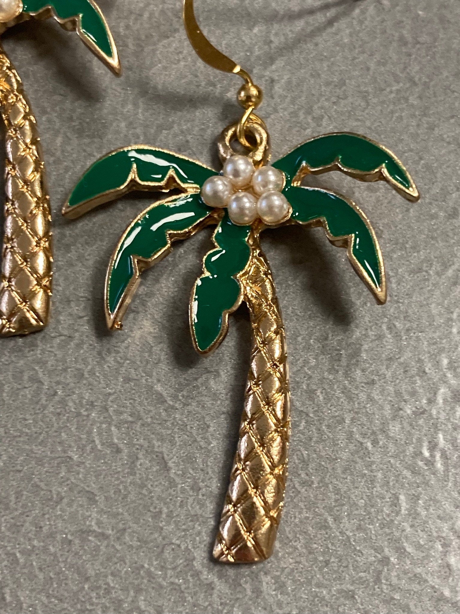 gold tone green enamel faux seed pearl palm tree drop earrings pierced