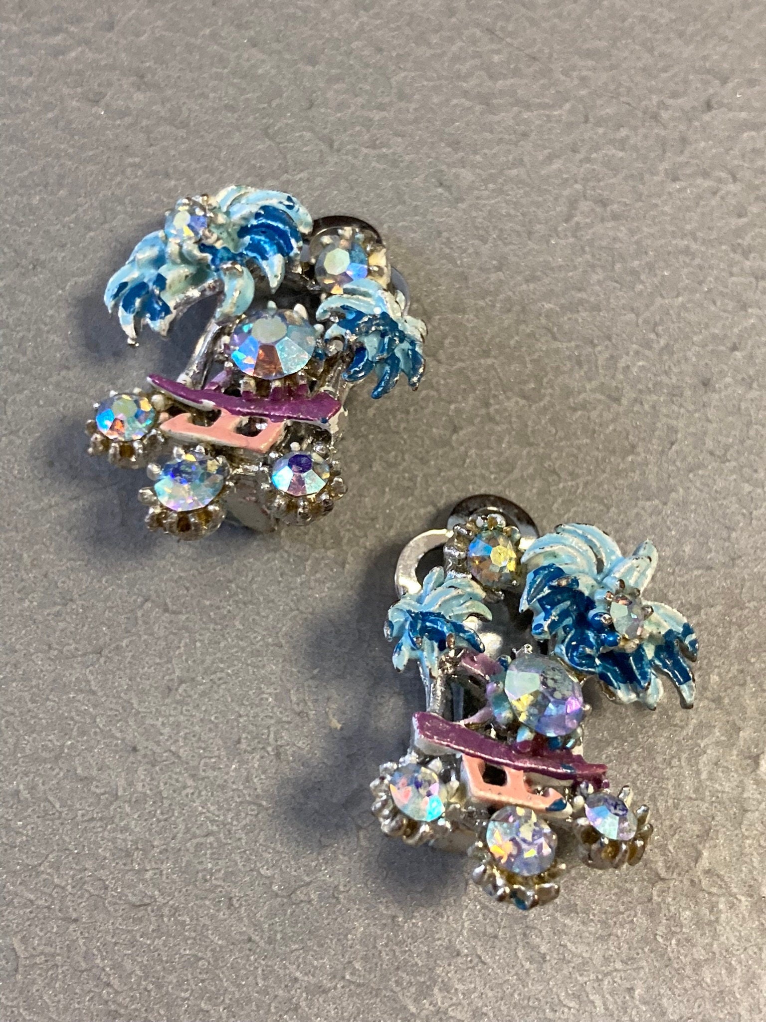 Chinese Pagoda palm tree Vintage blue enamel clip On Earrings