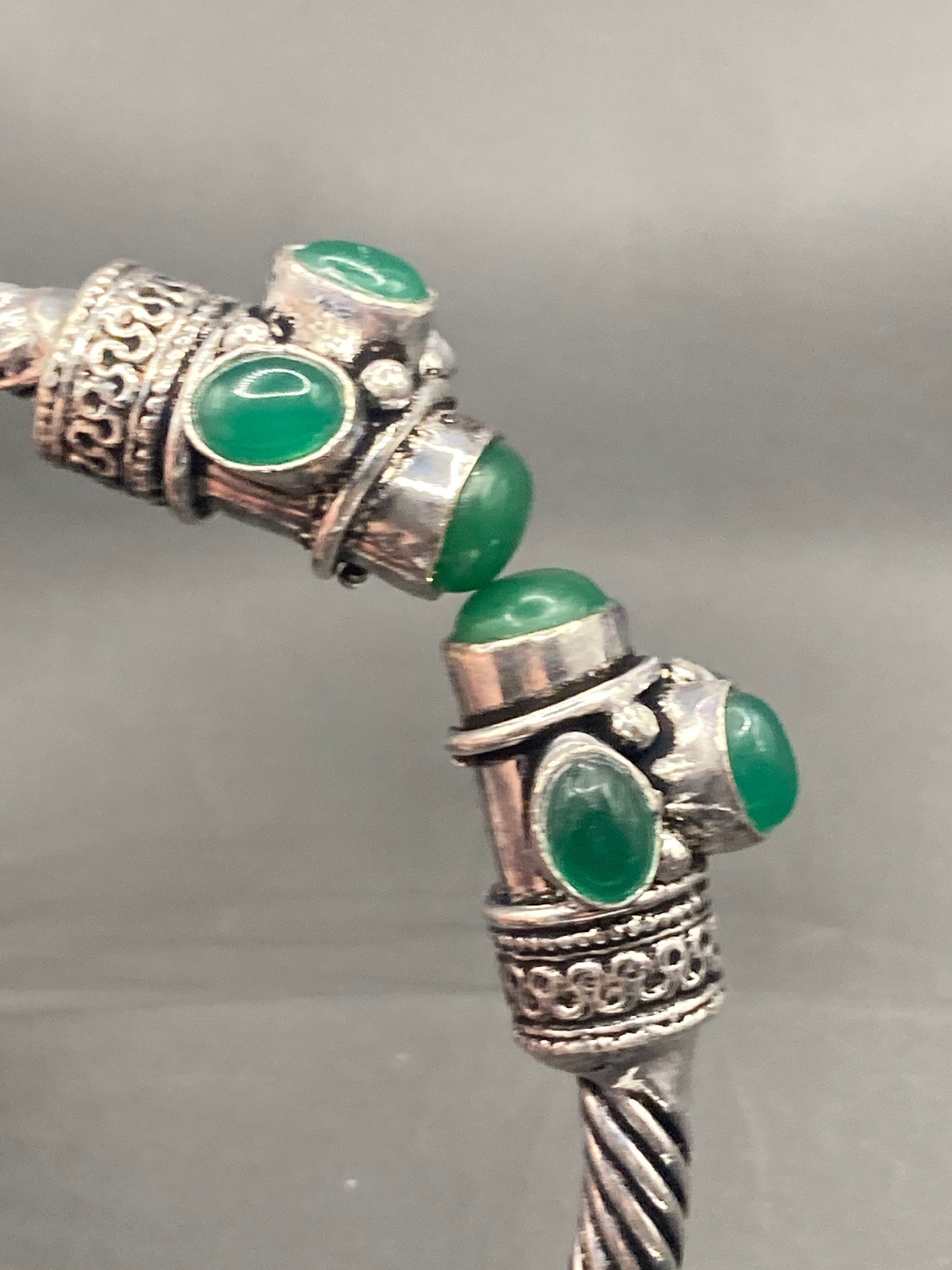 GREEN adventurine GEMSTONE Bangle silver tone torque cuff bracelet