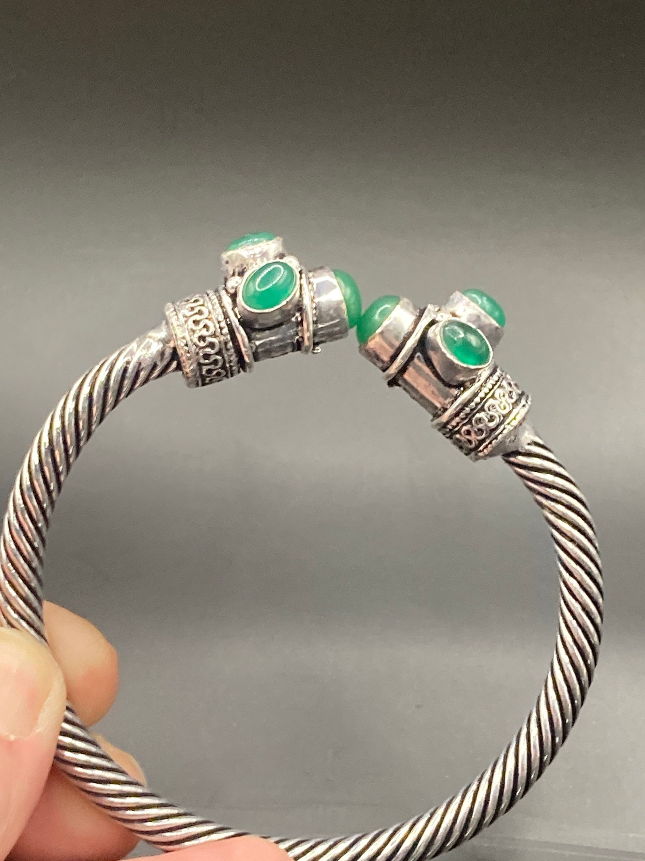 GREEN adventurine GEMSTONE Bangle silver tone torque cuff bracelet