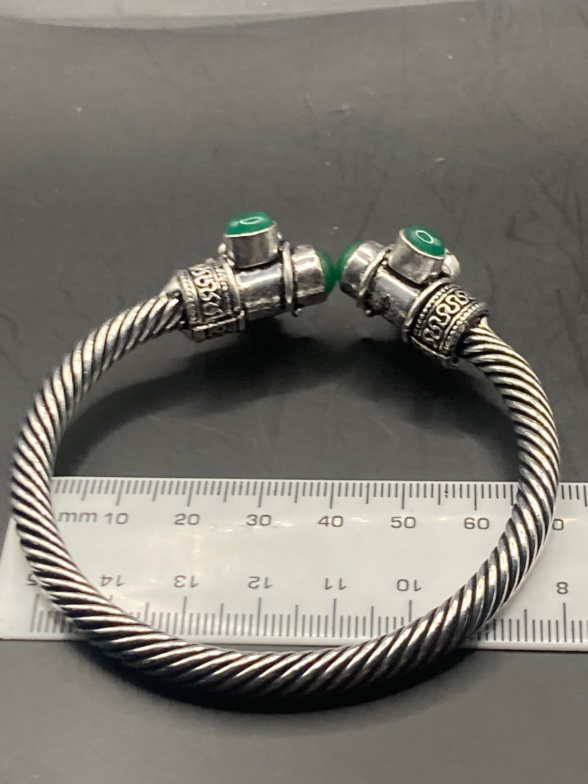 GREEN adventurine GEMSTONE Bangle silver tone torque cuff bracelet