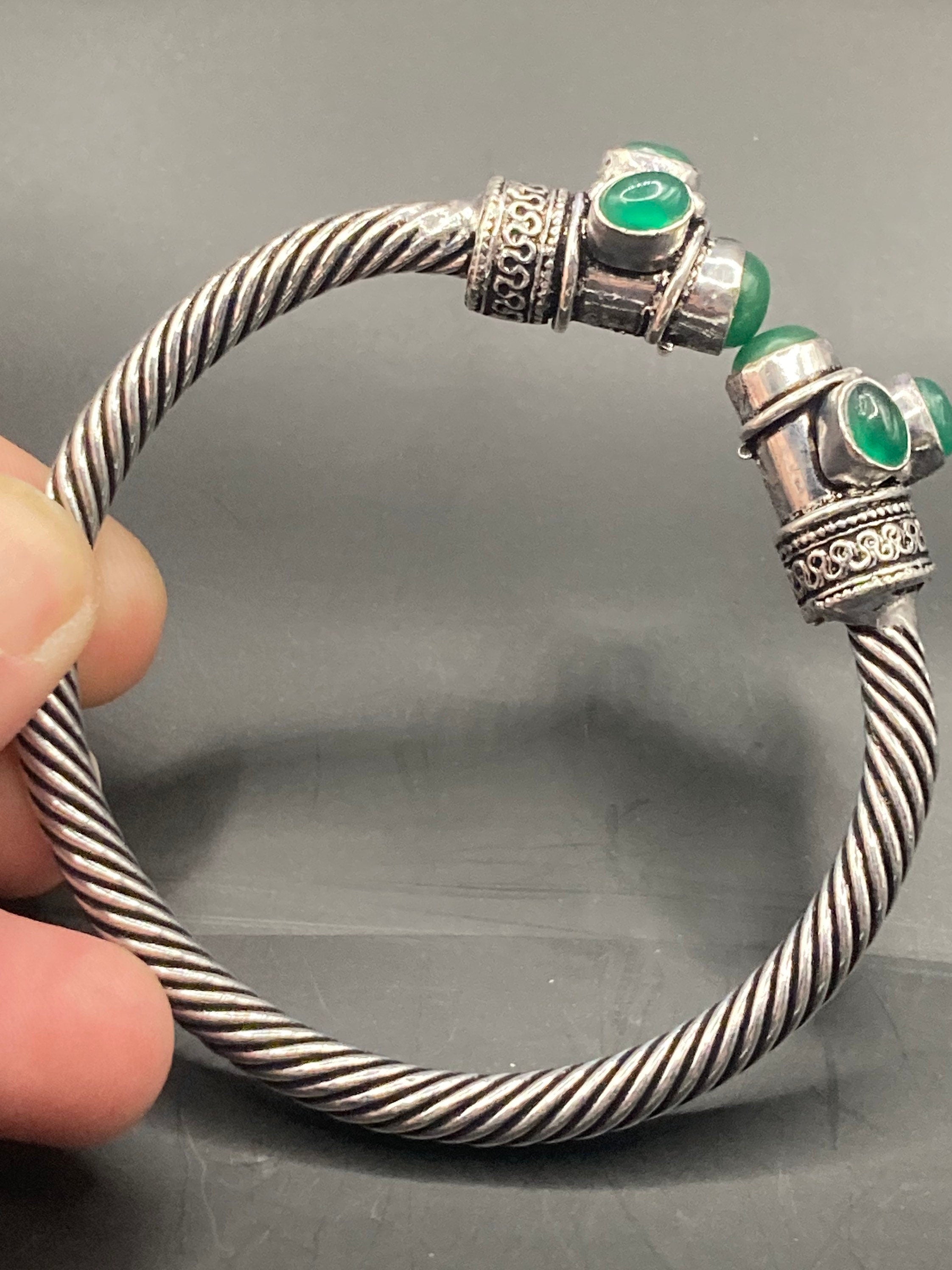 GREEN adventurine GEMSTONE Bangle silver tone torque cuff bracelet