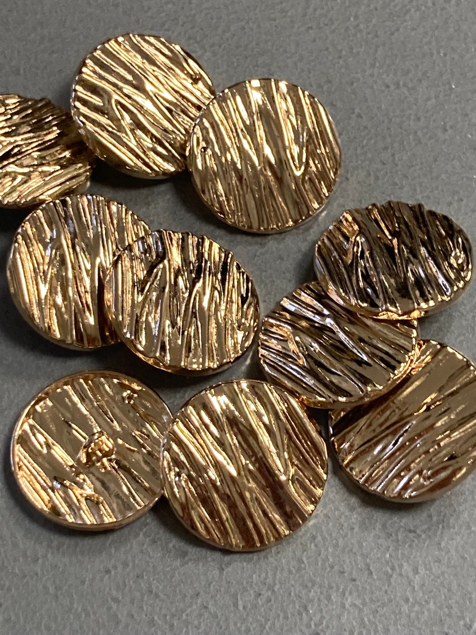 10 x 25mm gold tone round textured coat buttons