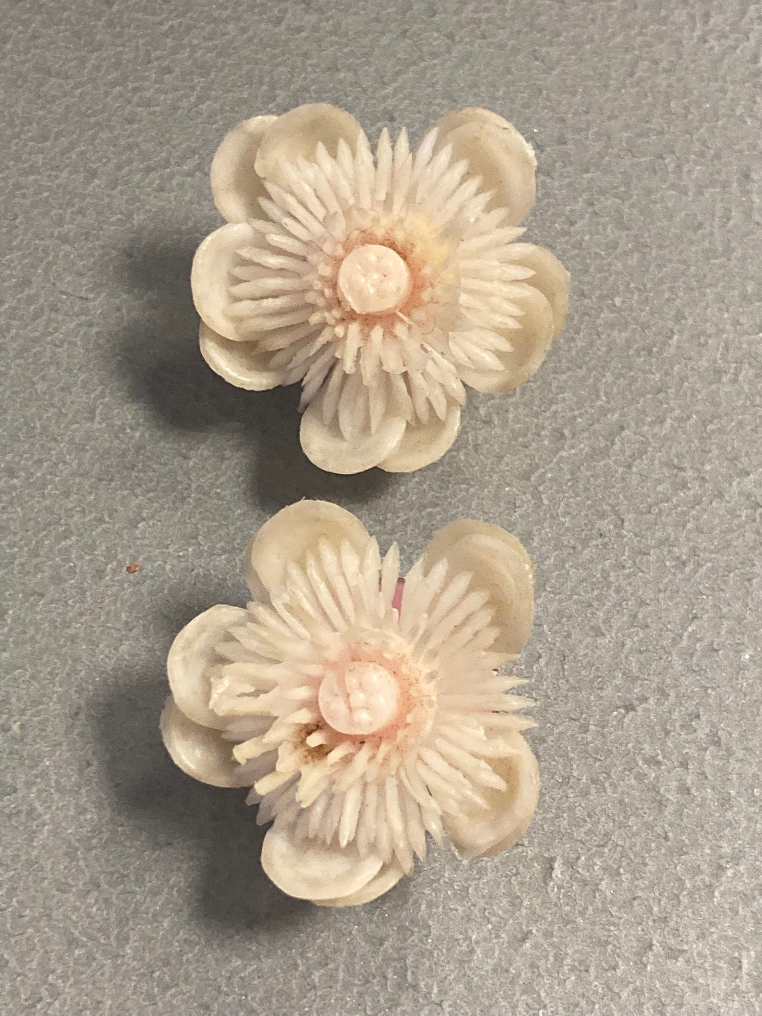 Signed Vintage 1940s cream pink floral flower Clip On Earrings HONG KONG