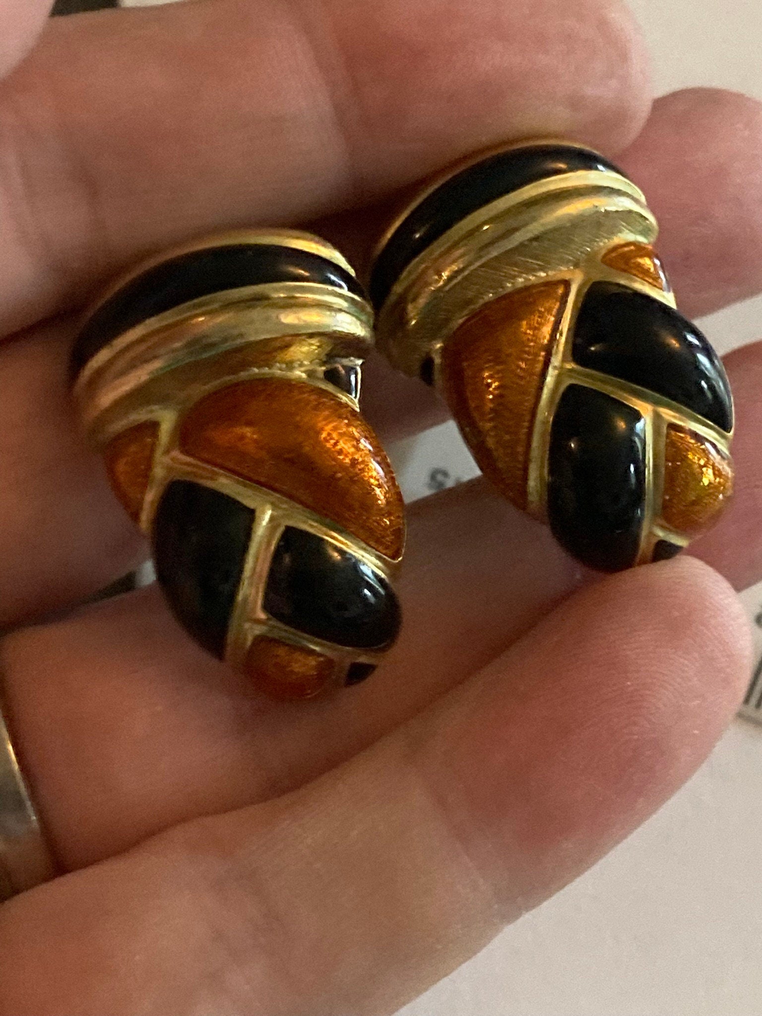 Vintage Gold tone black and brown enamel oversized clip on earrings
