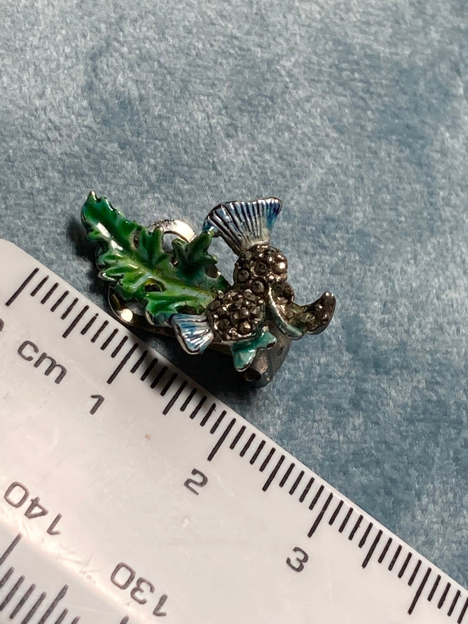 Vintage Marcasite silver tone SCOTTISH THISTLE floral Clip On Stud Earrings