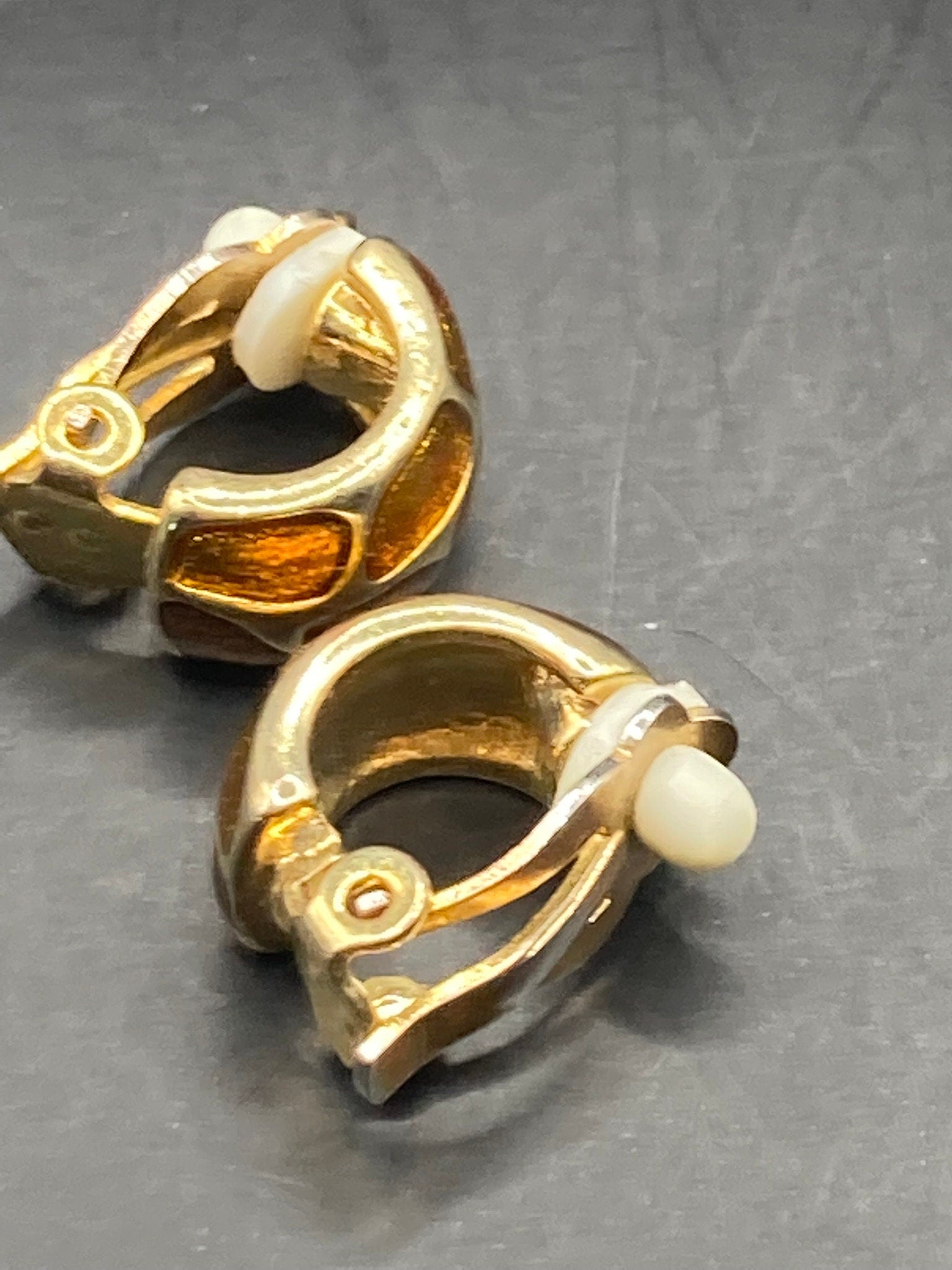 Vintage Glass orange amber enamel gold tone oval Clip On Stud Earrings