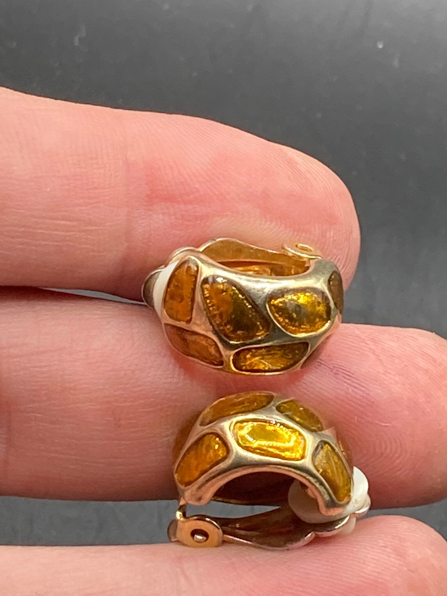 Vintage Glass orange amber enamel gold tone oval Clip On Stud Earrings