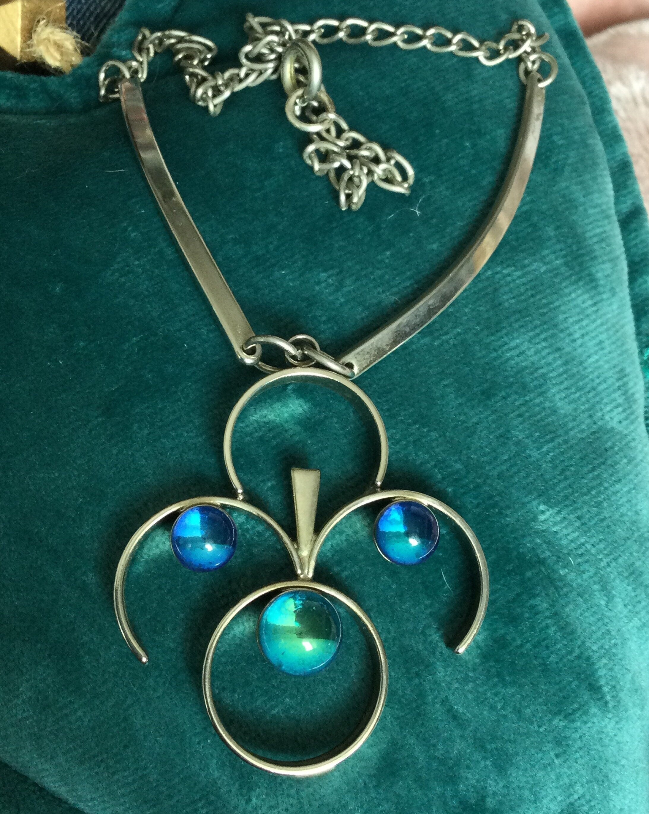 Vintage 1970s hand made part sterling silver and blue cabochon modernist pendant necklace