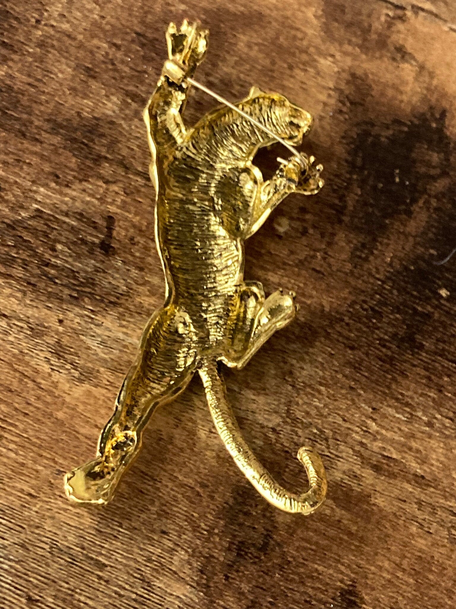 Big Cat panther puma brooch for coat oversized gold tone 11cm