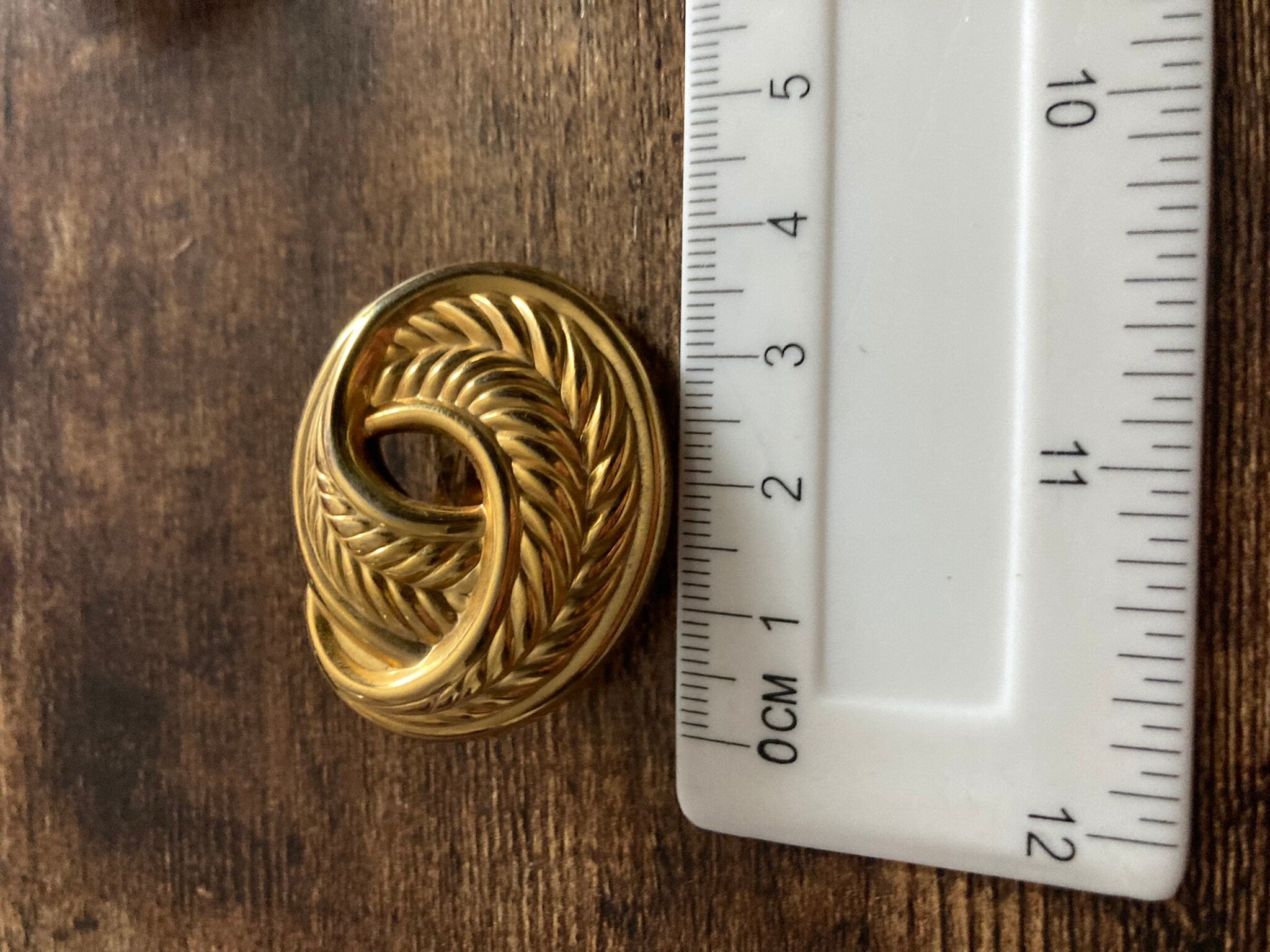 Vintage Gold tone swirl large pair oval 3.5cm stud clip on earrings