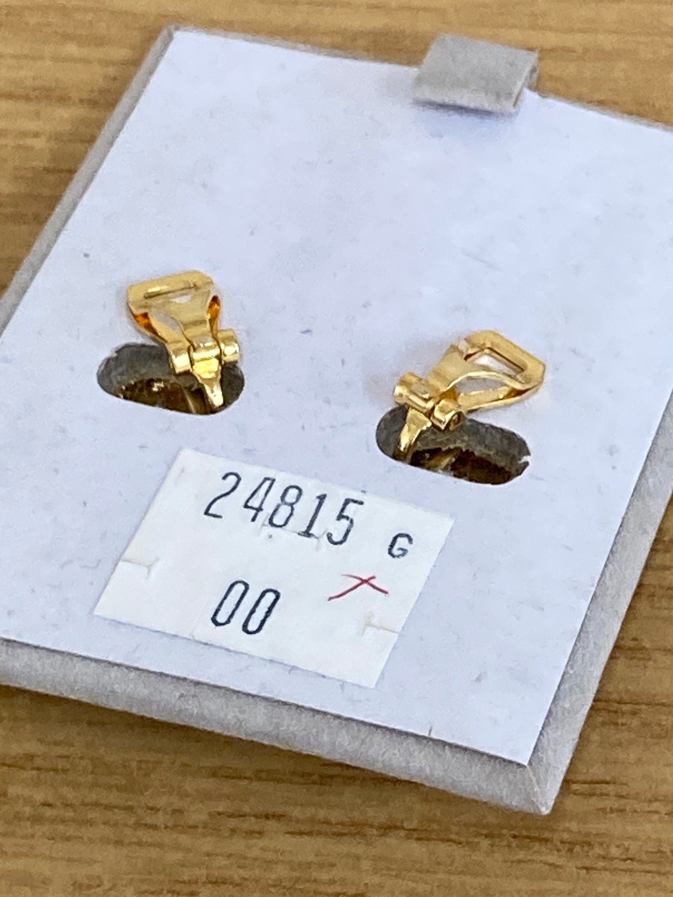 Signed SOLIEL clip on stud earrings Vintage 1980s high end metal 18k gold plated pearl cabochon and paste