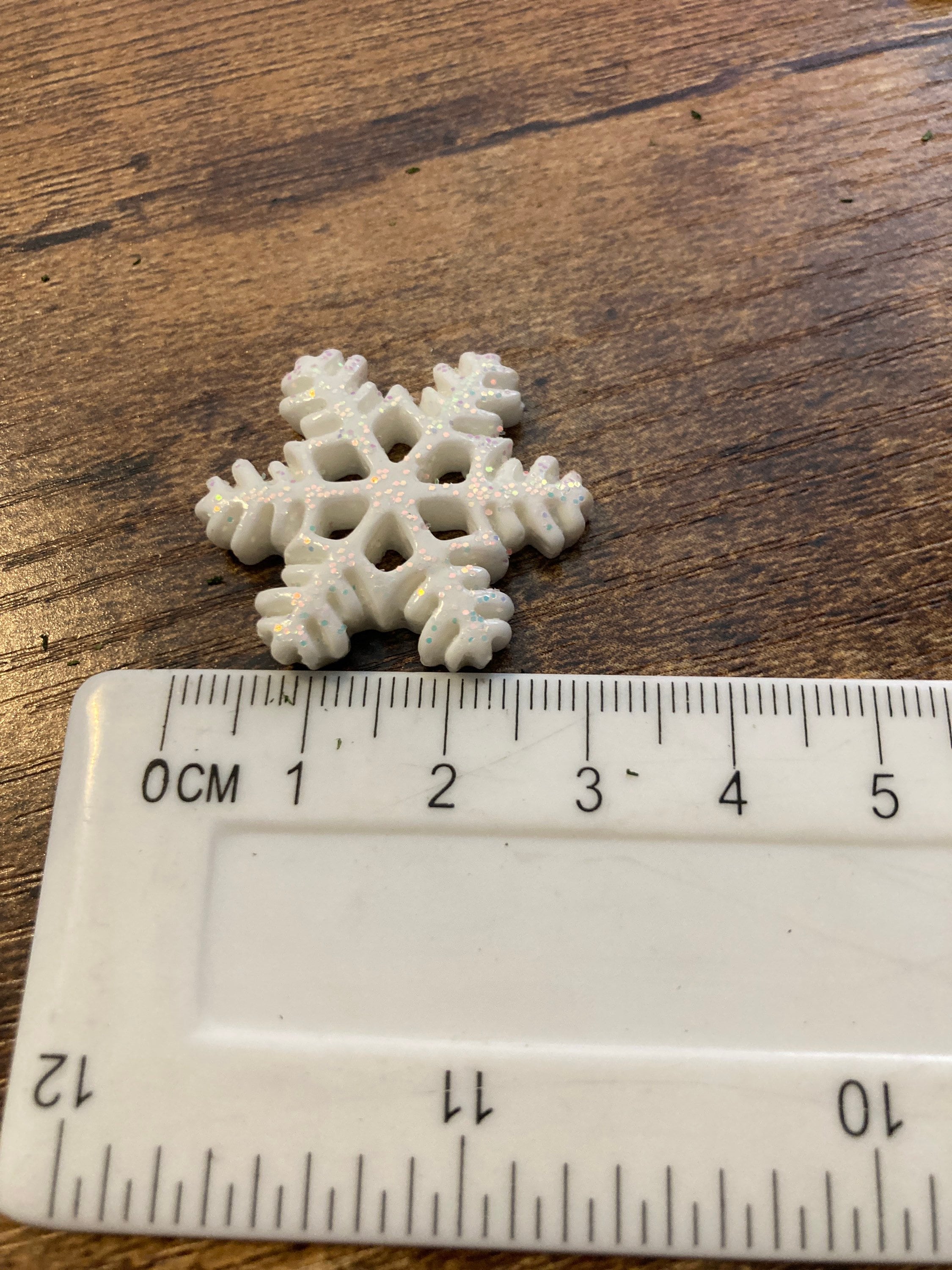 Set of 5 x flat back glitter snowflakes plastic Christmas Xmas Cake toppers
