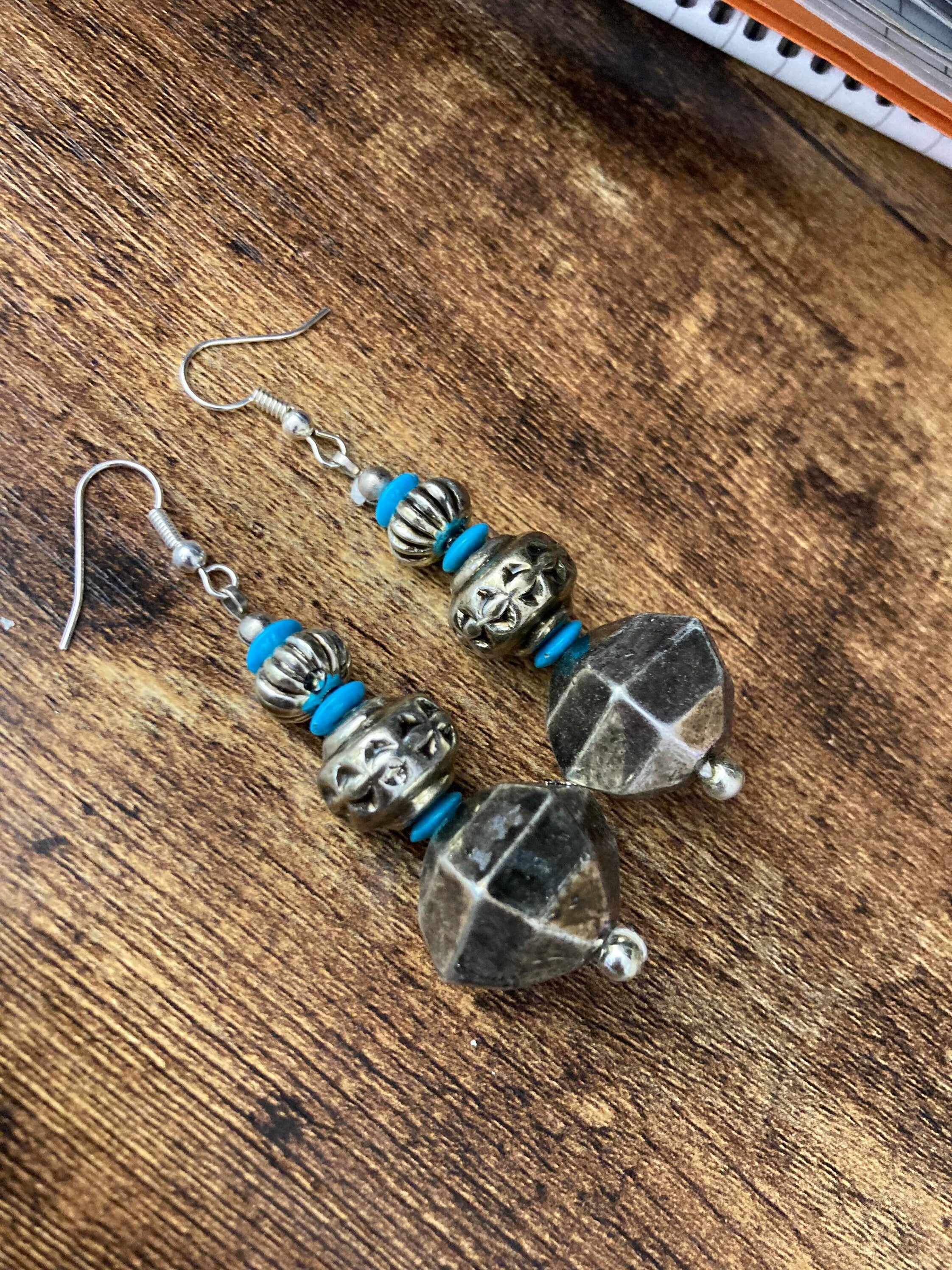 Retro Etruscan Revival Silver Tone turquoise beaded drop earrings 1980s