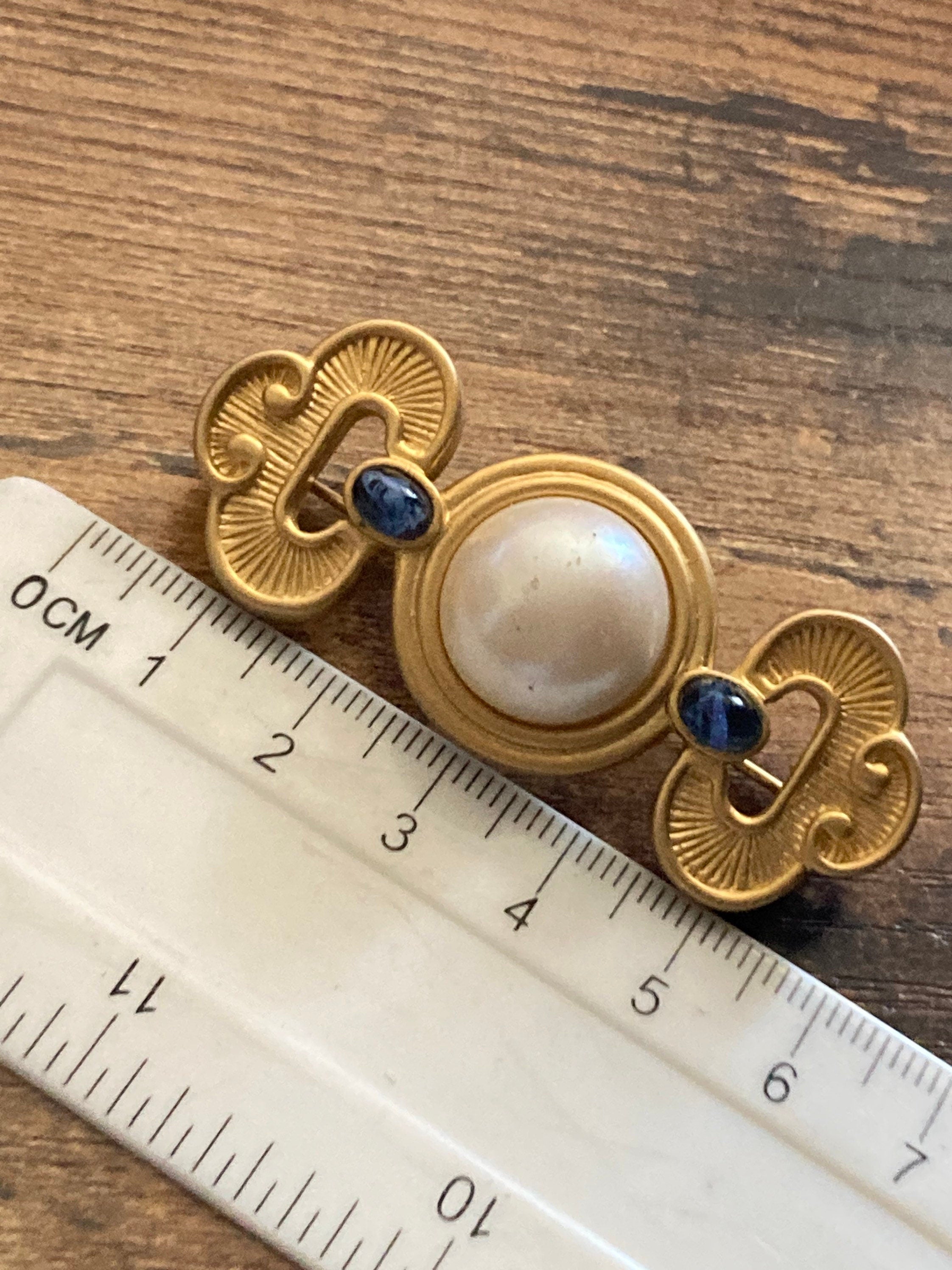 Vintage Etruscan large pearl bar brooch with blue glass cabochons