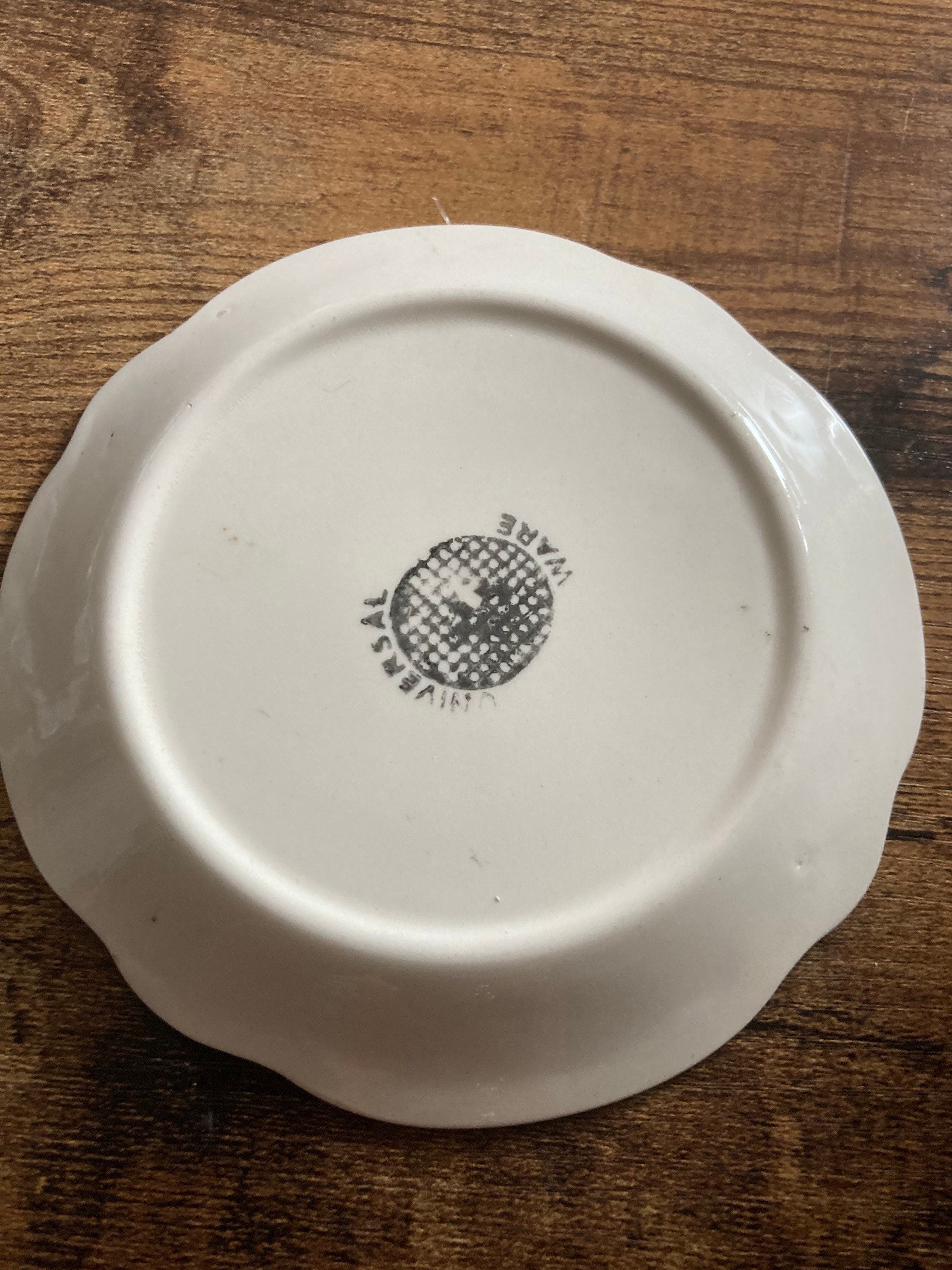 MCM vintage ceramic pin tray coin dish wonderfully kitsch 1950s