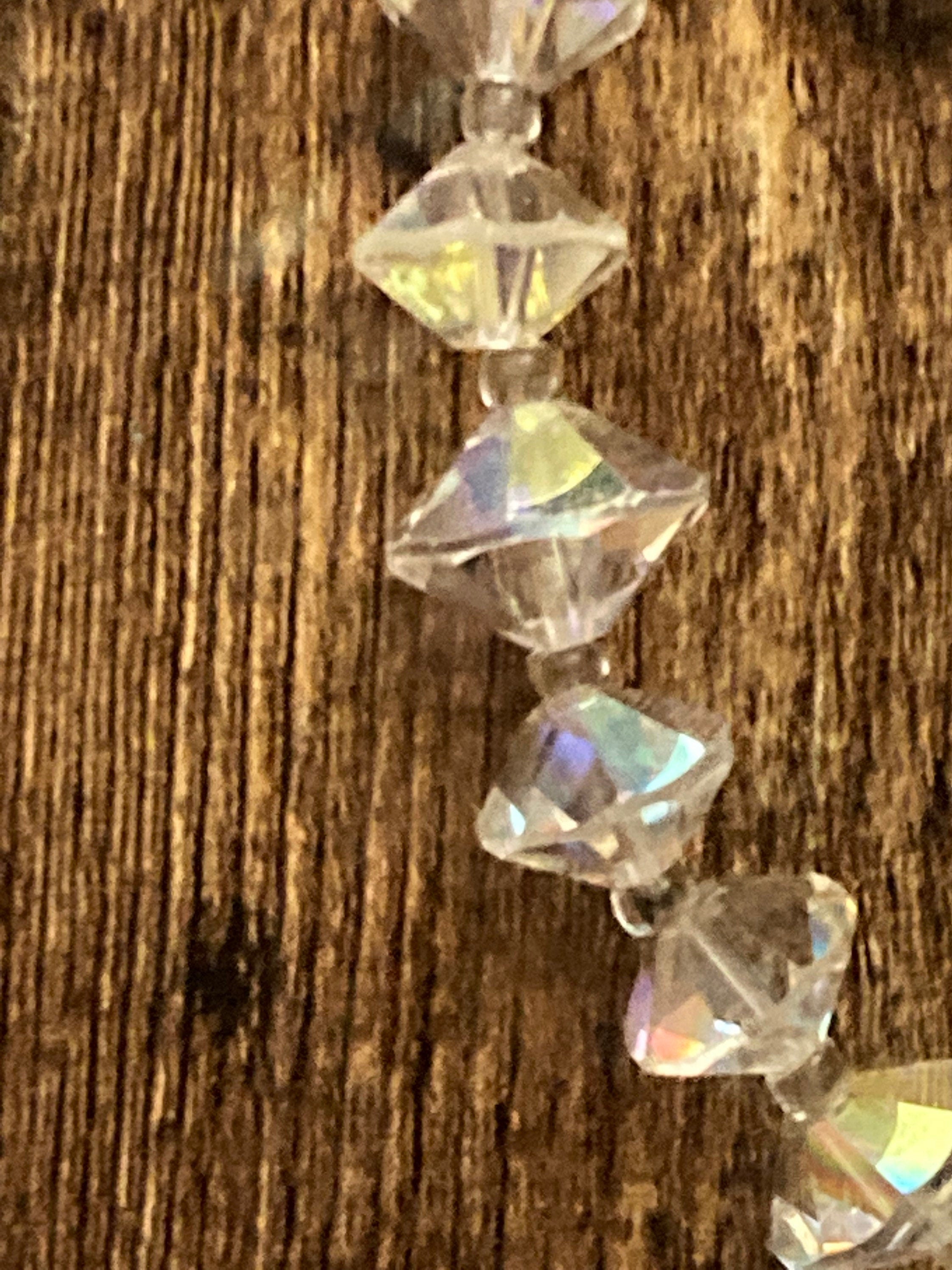 Petite fit mid century faceted glass single strand bicone beaded clear diamanté crystal necklace