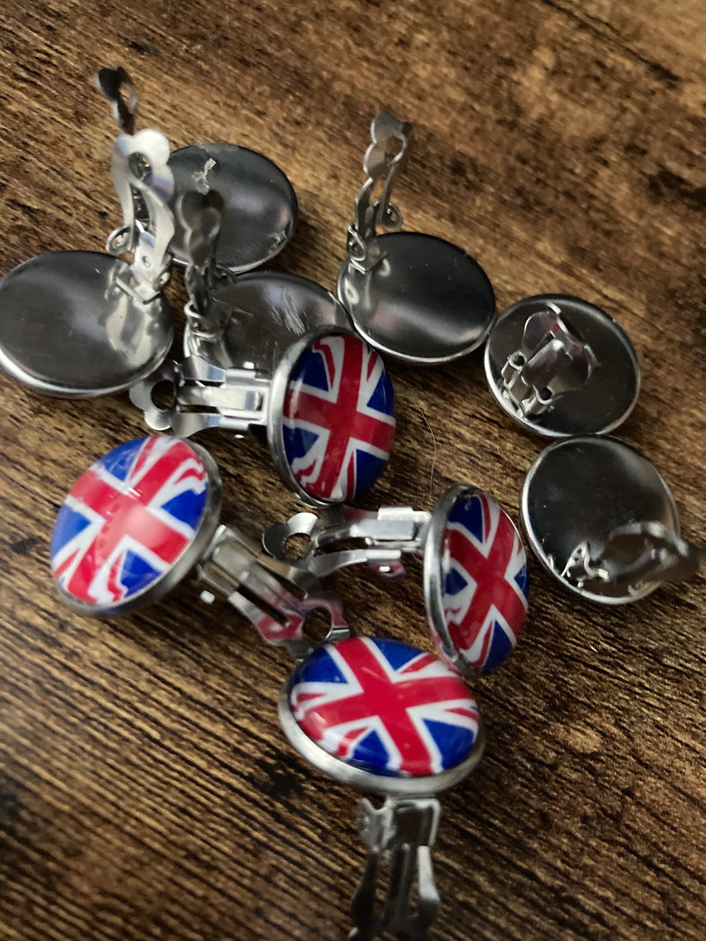clip on Union Jack earrings round silver tone clip on studs glass cabochons