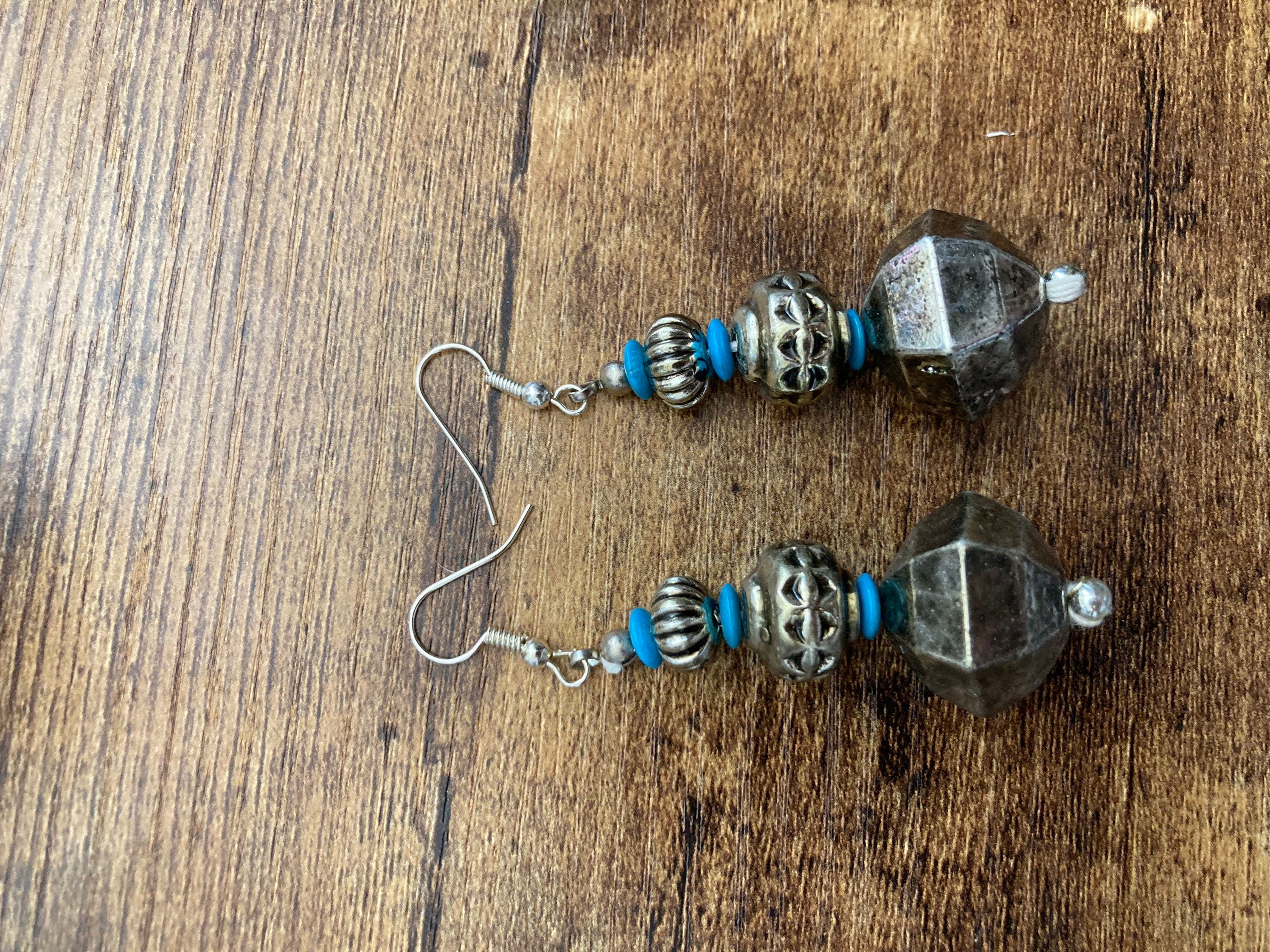 Retro Etruscan Revival Silver Tone turquoise beaded drop earrings 1980s