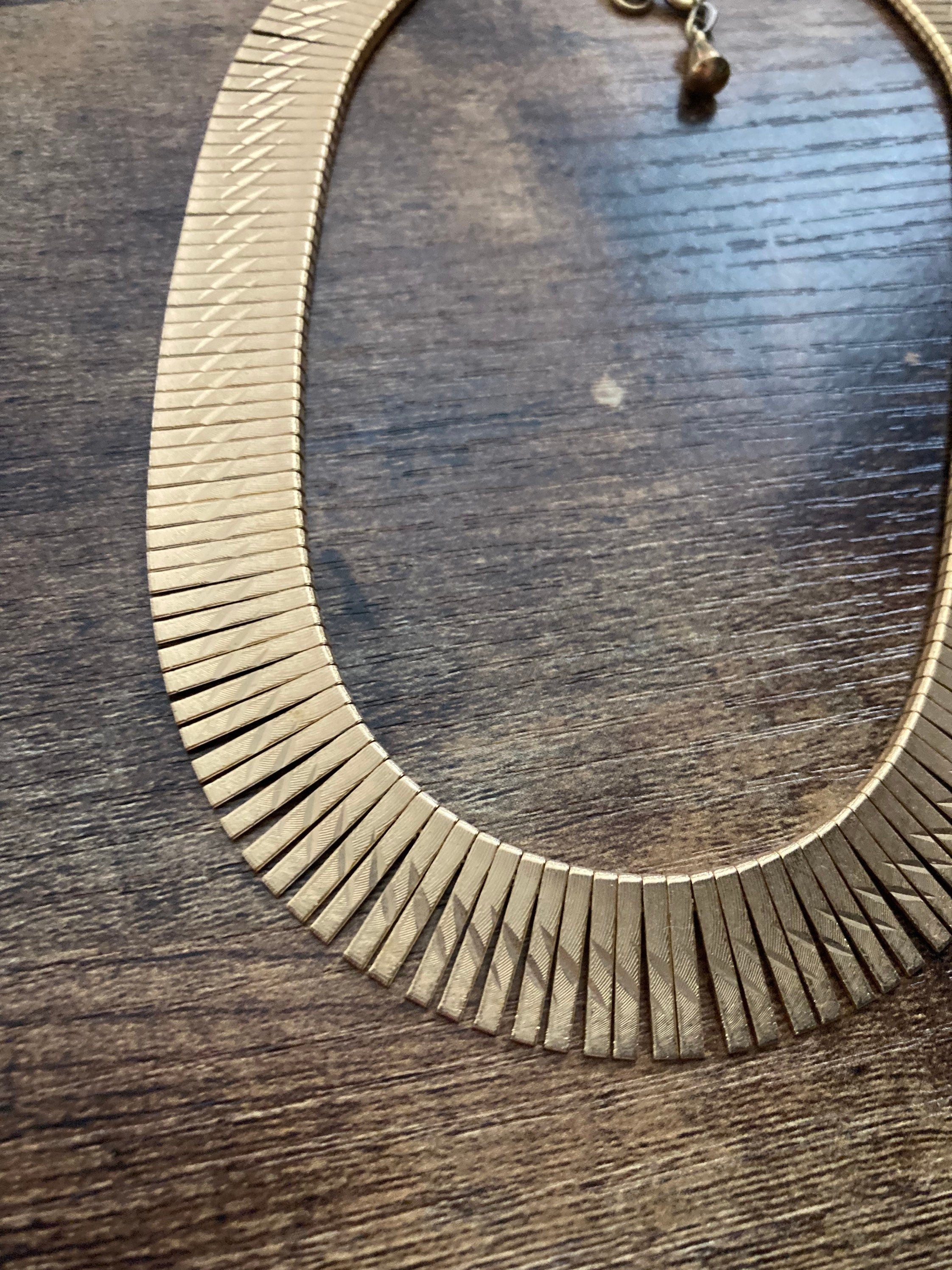 Vintage Retro Egyptian Revival Cleopatra Necklace Wide Link Runway Statement Choker  gold  tone necklace 1960s 1970s  adj to 44 cm