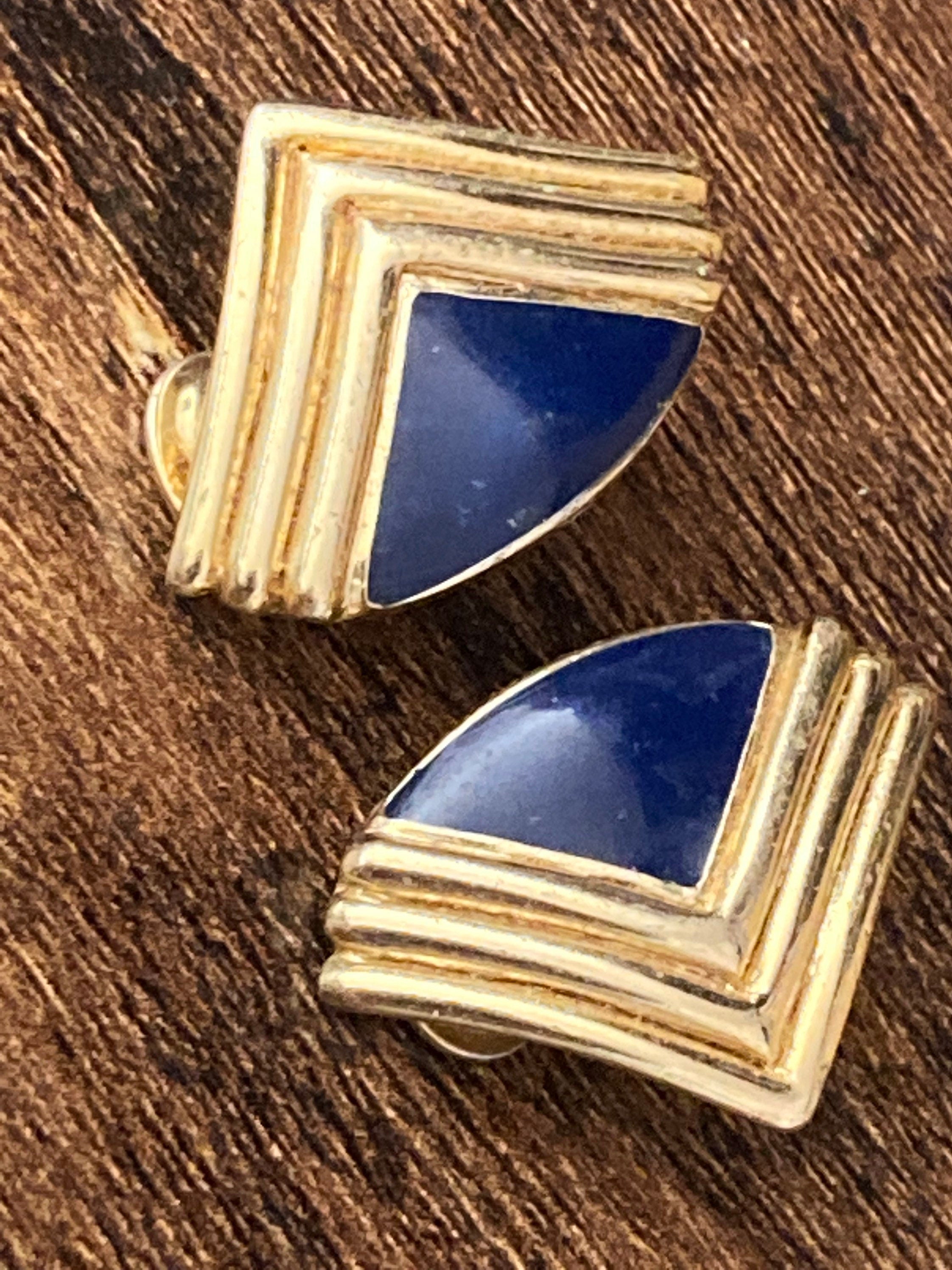 Vintage 1980s Navy blue enamel fan shaped Clip On round Gold Tone Stud Earrings